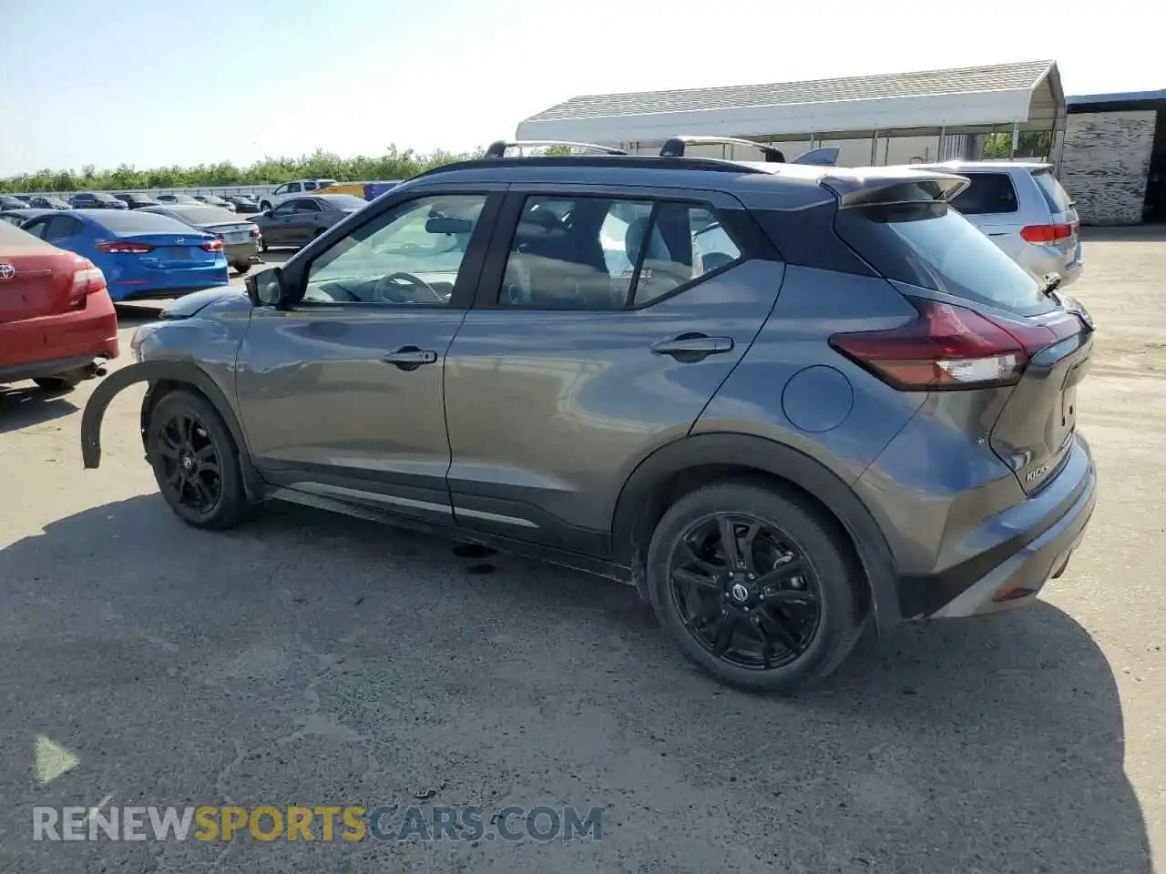 2 Photograph of a damaged car 3N1CP5DV6ML524230 NISSAN KICKS 2021