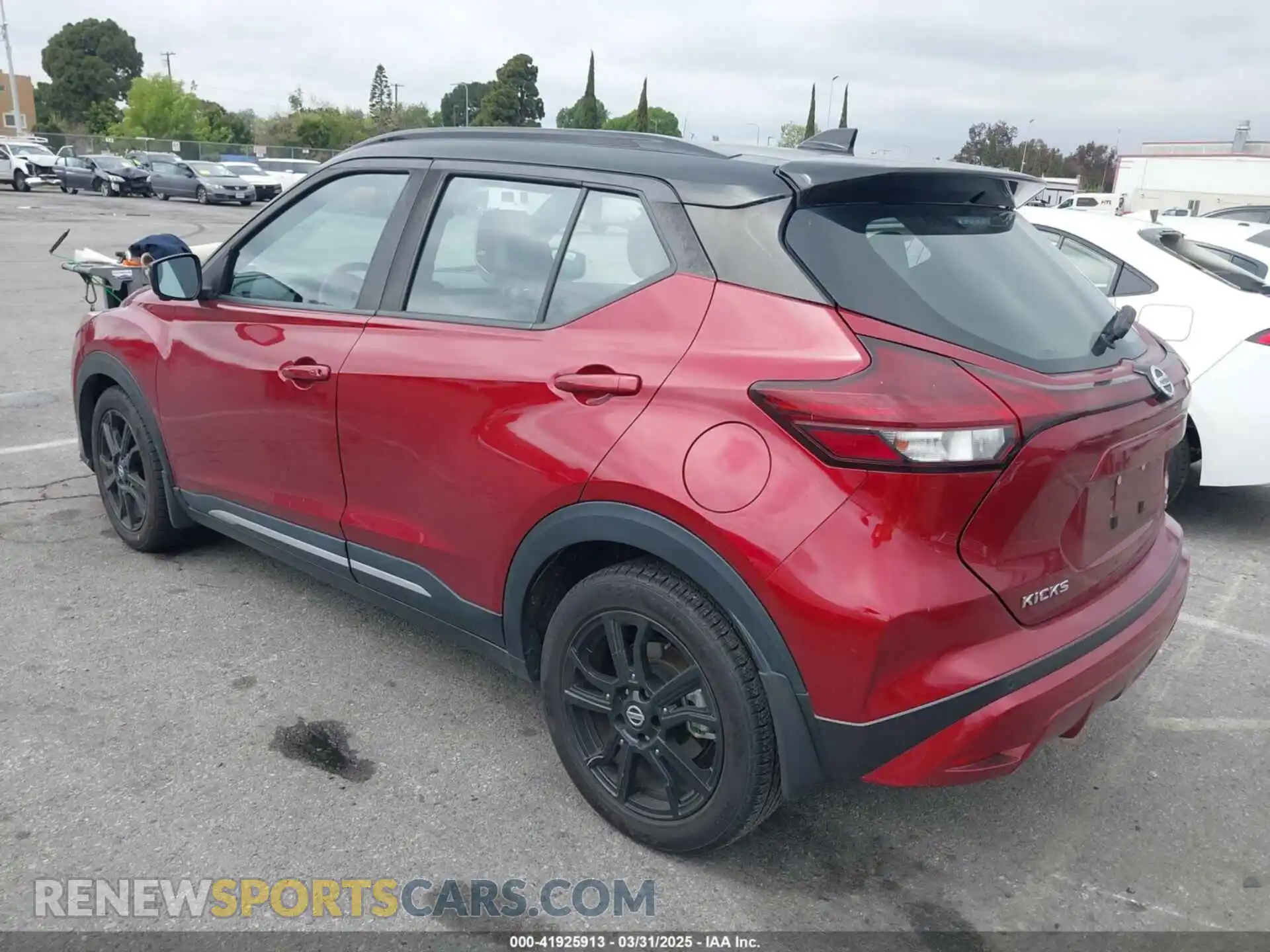 3 Photograph of a damaged car 3N1CP5DV7ML491271 NISSAN KICKS 2021