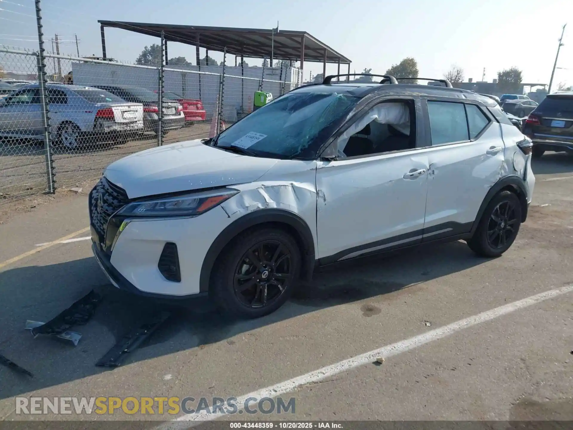 2 Photograph of a damaged car 3N1CP5DV7ML509641 NISSAN KICKS 2021