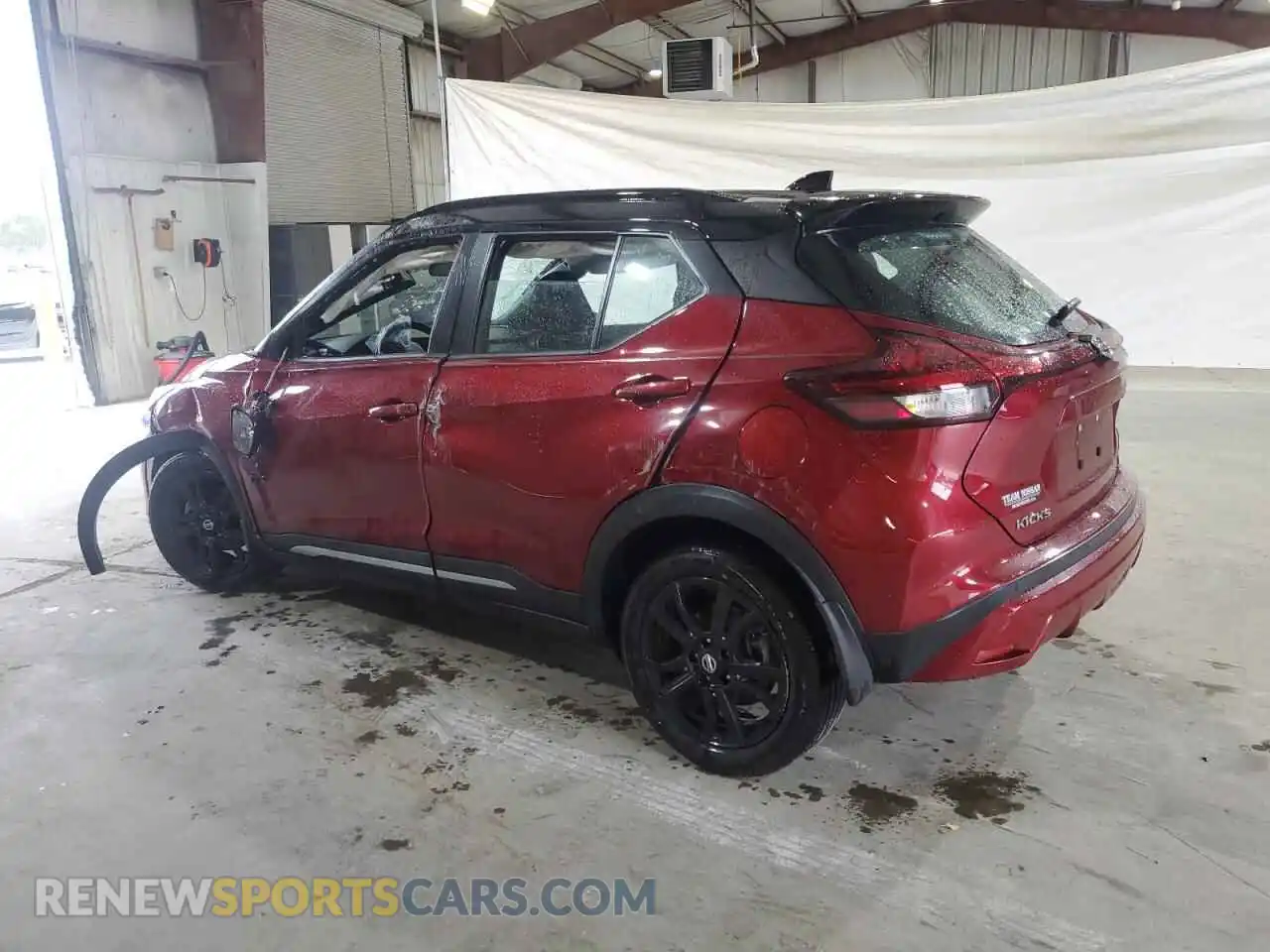 2 Photograph of a damaged car 3N1CP5DV7ML554529 NISSAN KICKS 2021