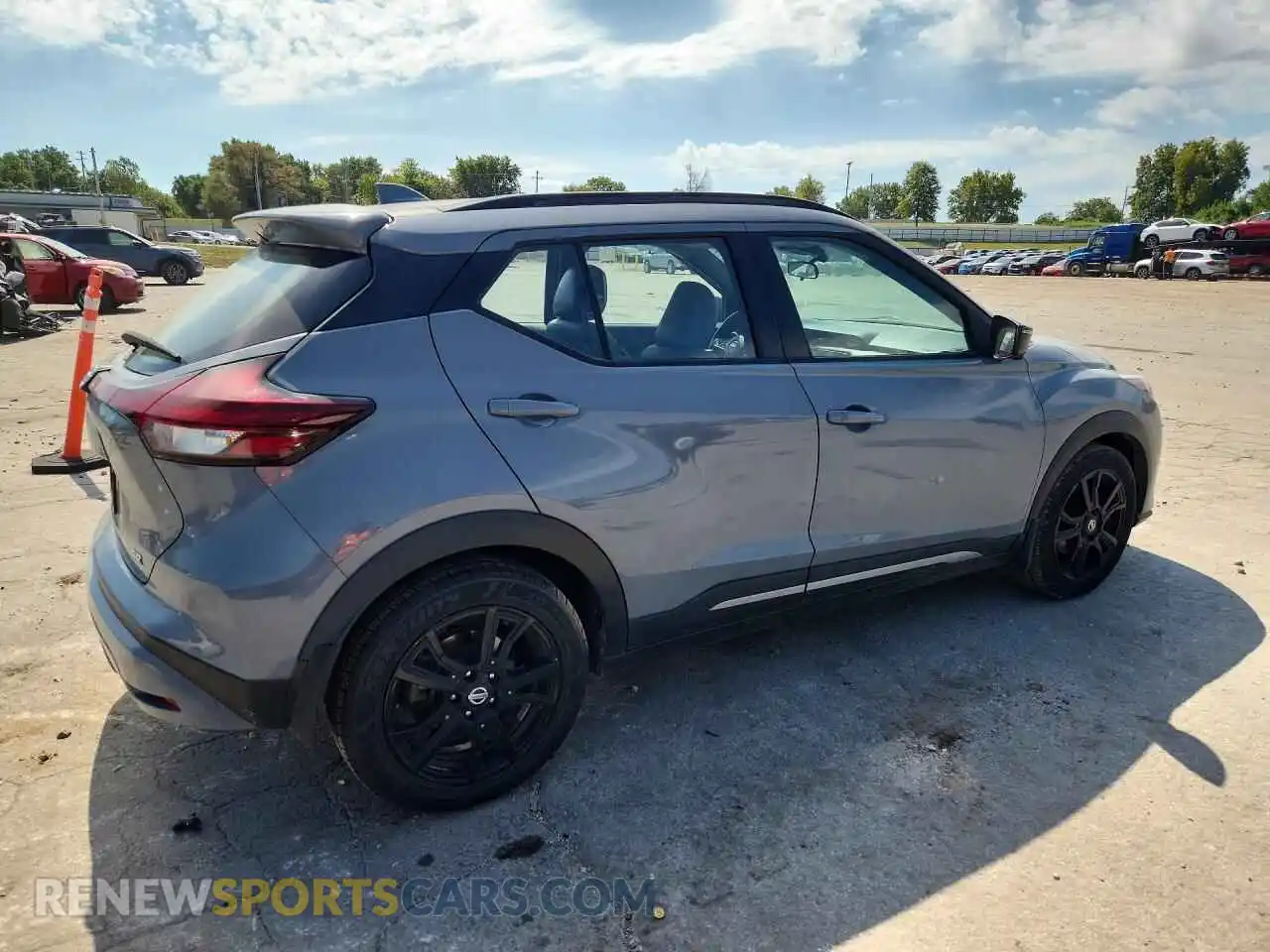 3 Photograph of a damaged car 3N1CP5DV8ML518204 NISSAN KICKS 2021