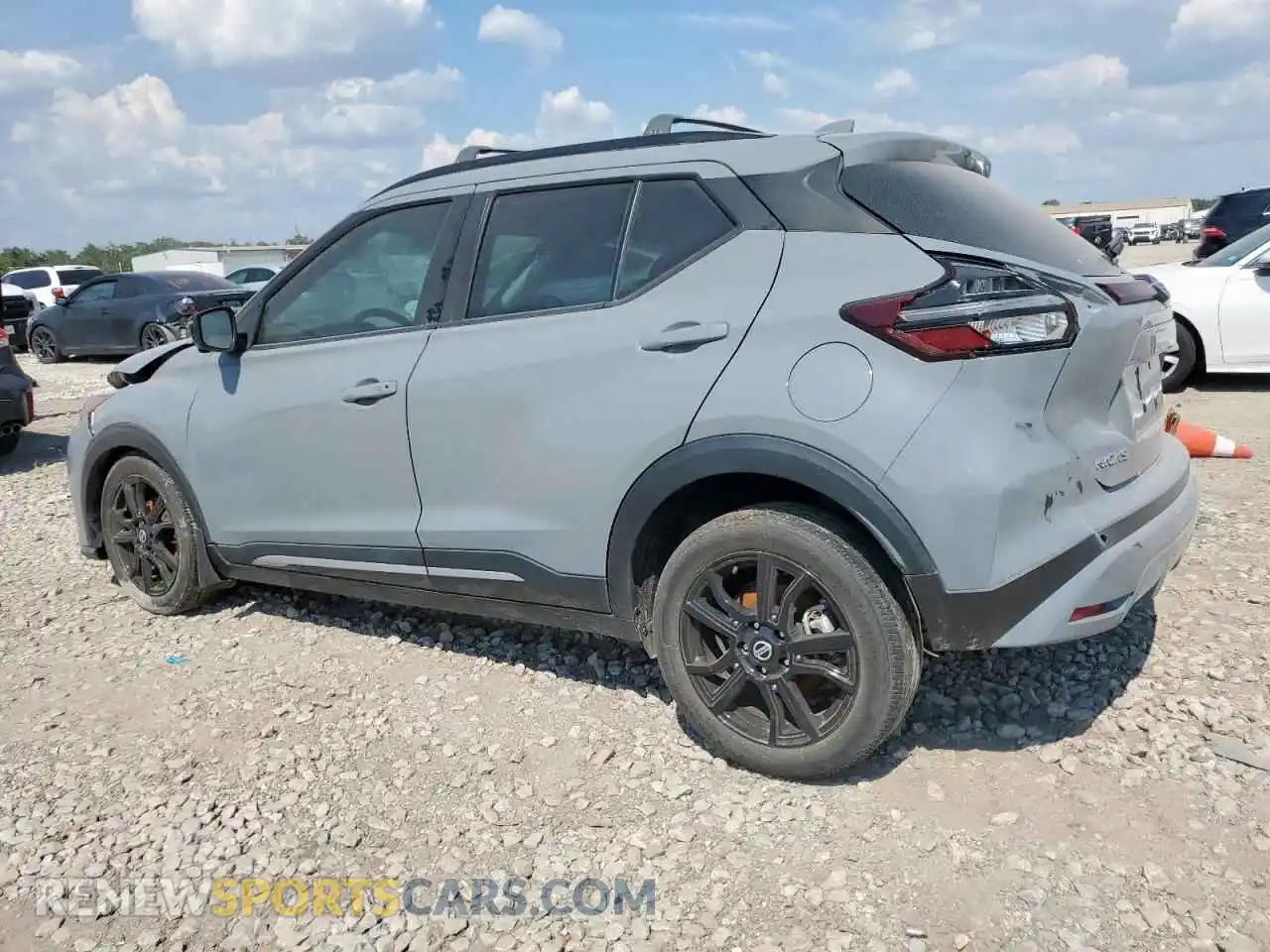2 Photograph of a damaged car 3N1CP5DV8ML555351 NISSAN KICKS 2021