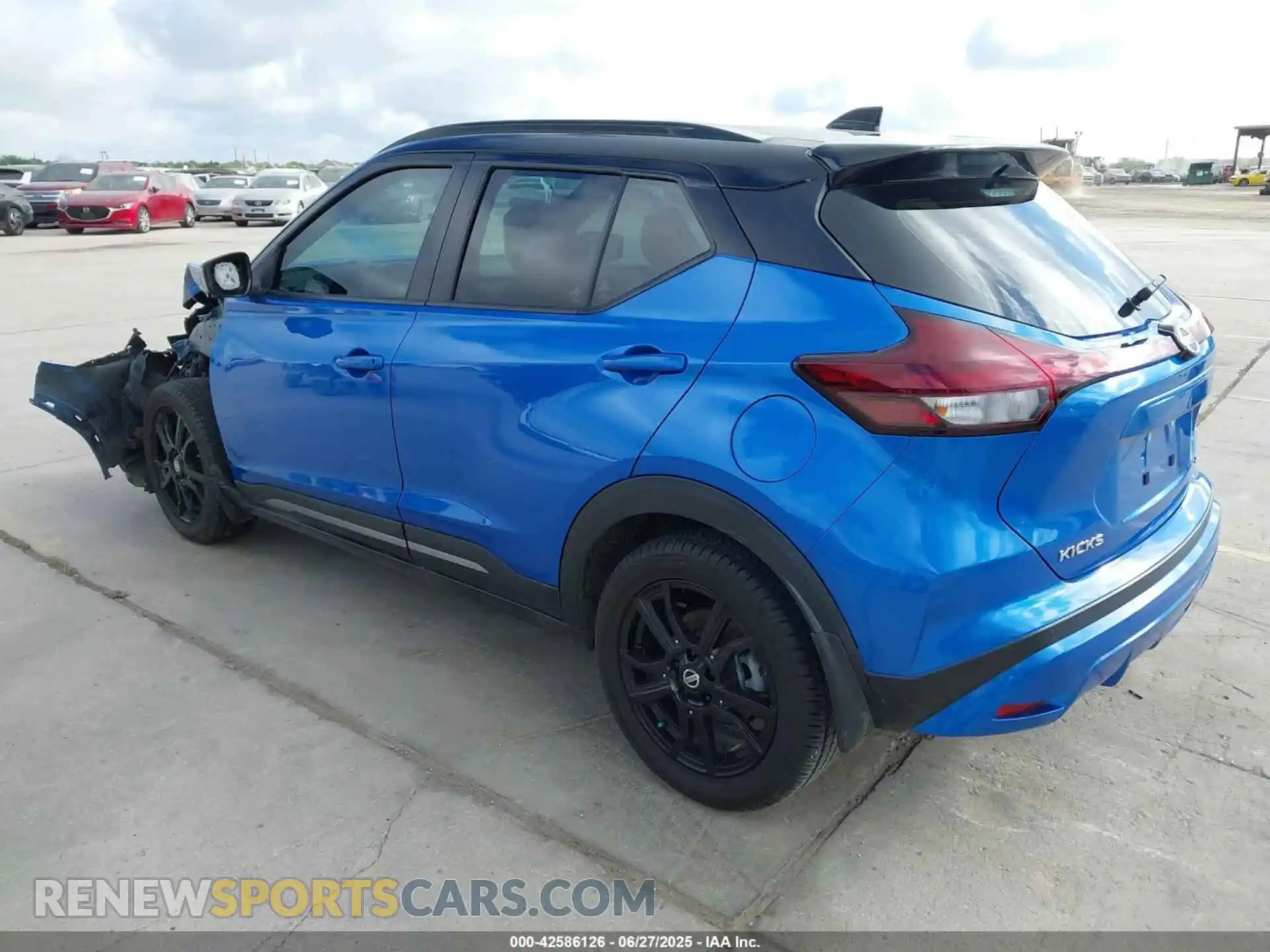 3 Photograph of a damaged car 3N1CP5DV9ML477954 NISSAN KICKS 2021