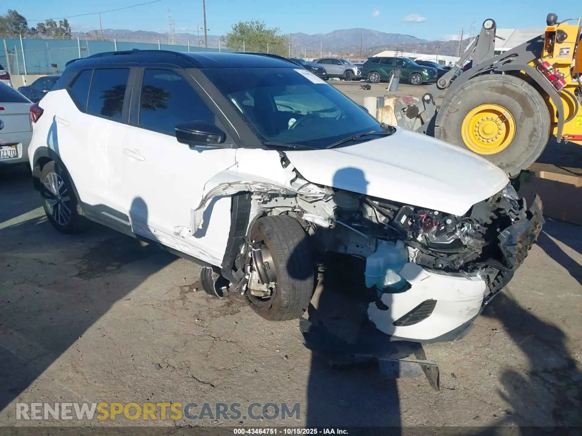 1 Photograph of a damaged car 3N1CP5DVXML474044 NISSAN KICKS 2021