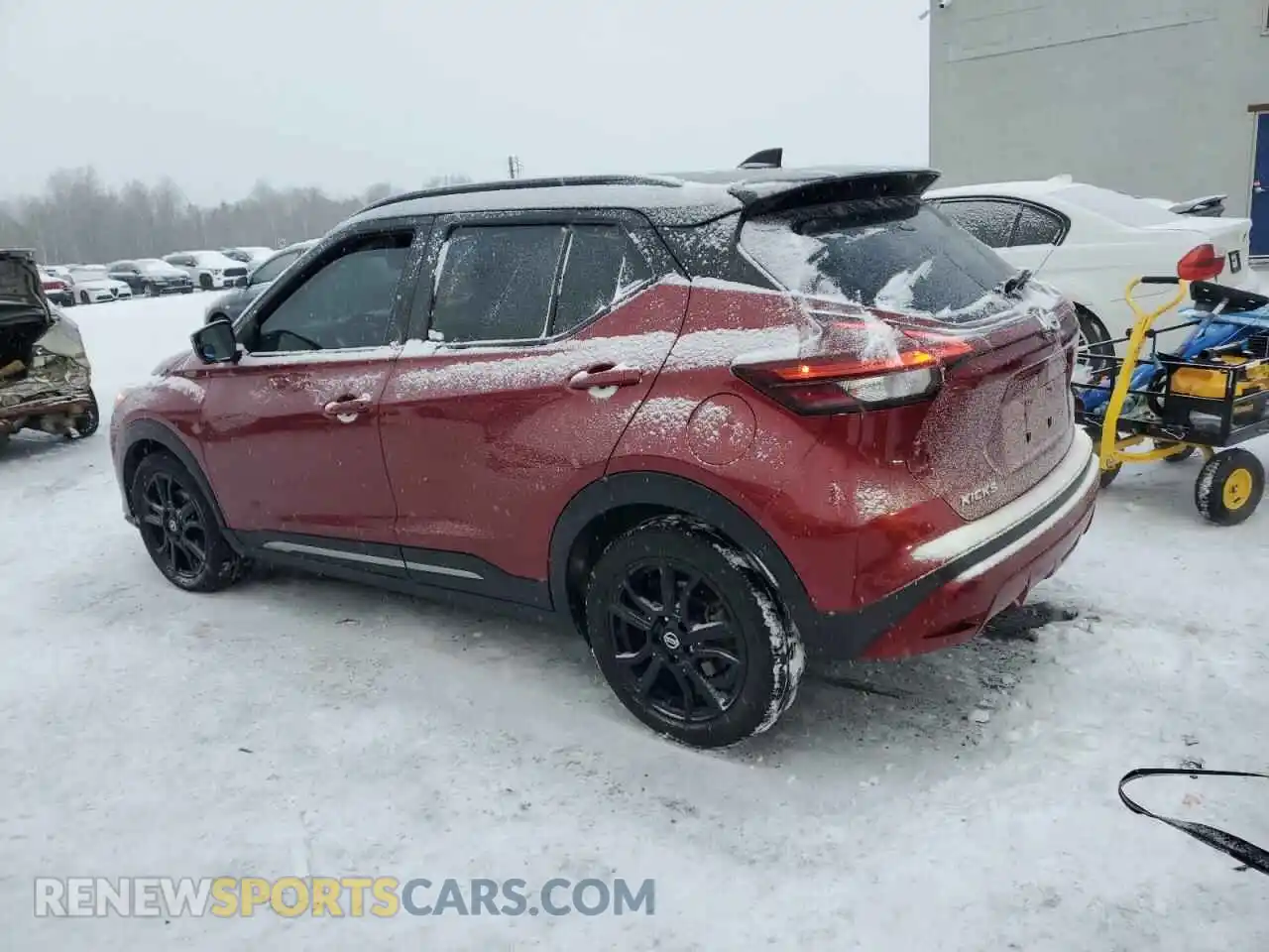 2 Photograph of a damaged car 3N1CP5DVXML528880 NISSAN KICKS 2021
