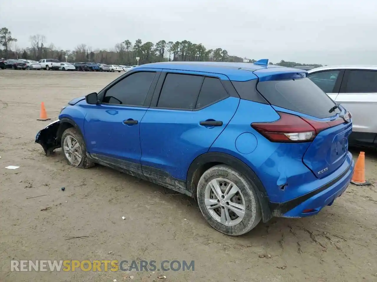 2 Photograph of a damaged car 3N1CP5BV0NL484456 NISSAN KICKS 2022