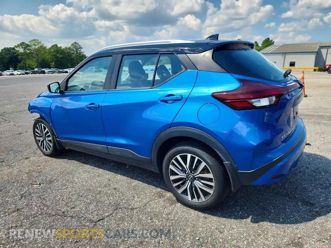 2 Photograph of a damaged car 3N1CP5CV4NL501810 NISSAN KICKS 2022