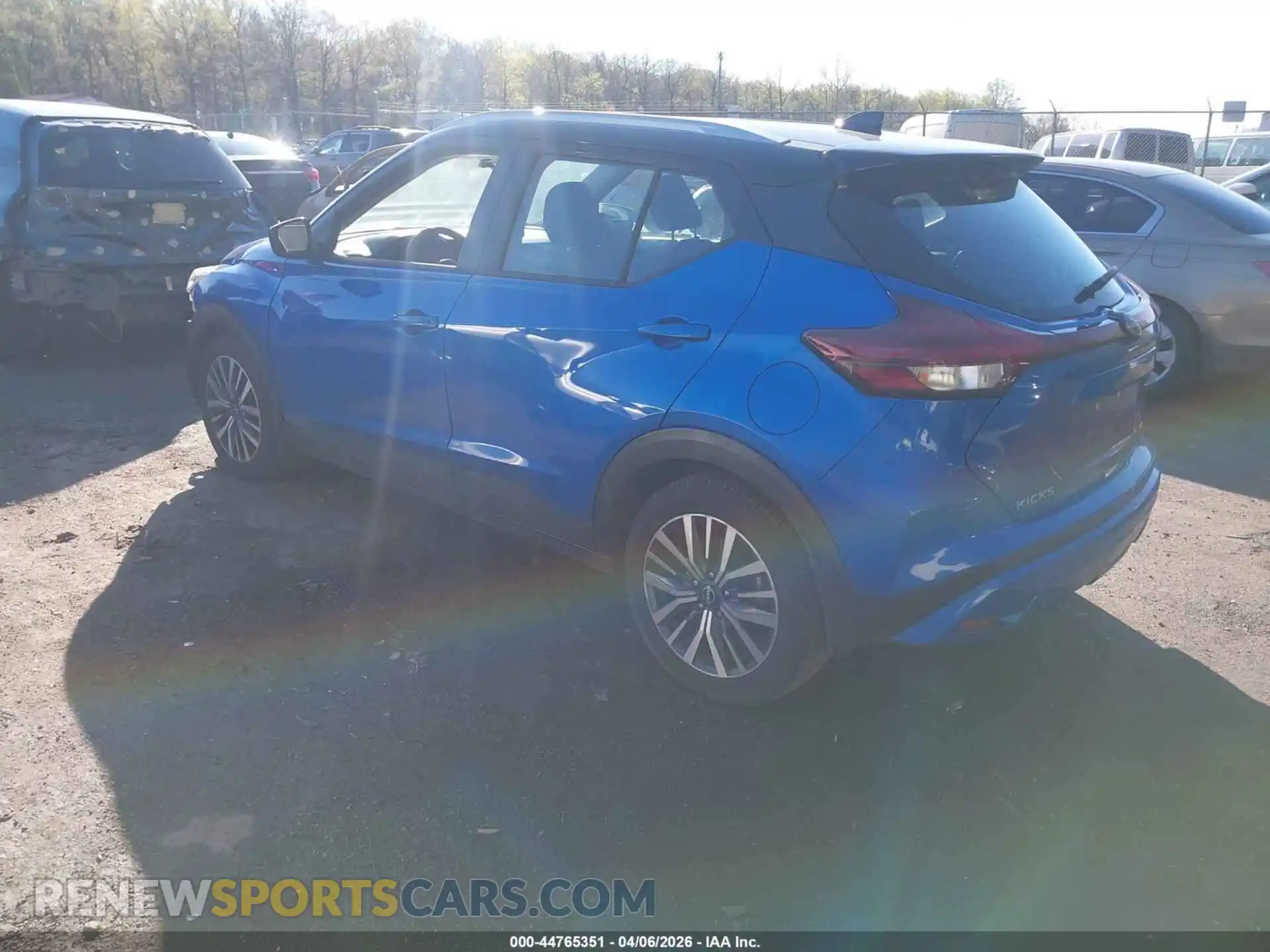 3 Photograph of a damaged car 3N1CP5CV8NL480234 NISSAN KICKS 2022