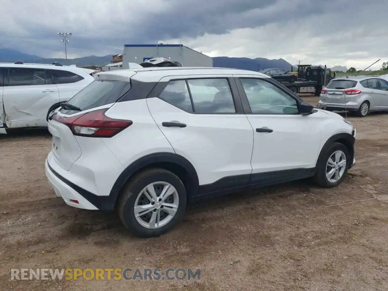 3 Photograph of a damaged car 3N1CP5BV2PL512339 NISSAN KICKS 2023