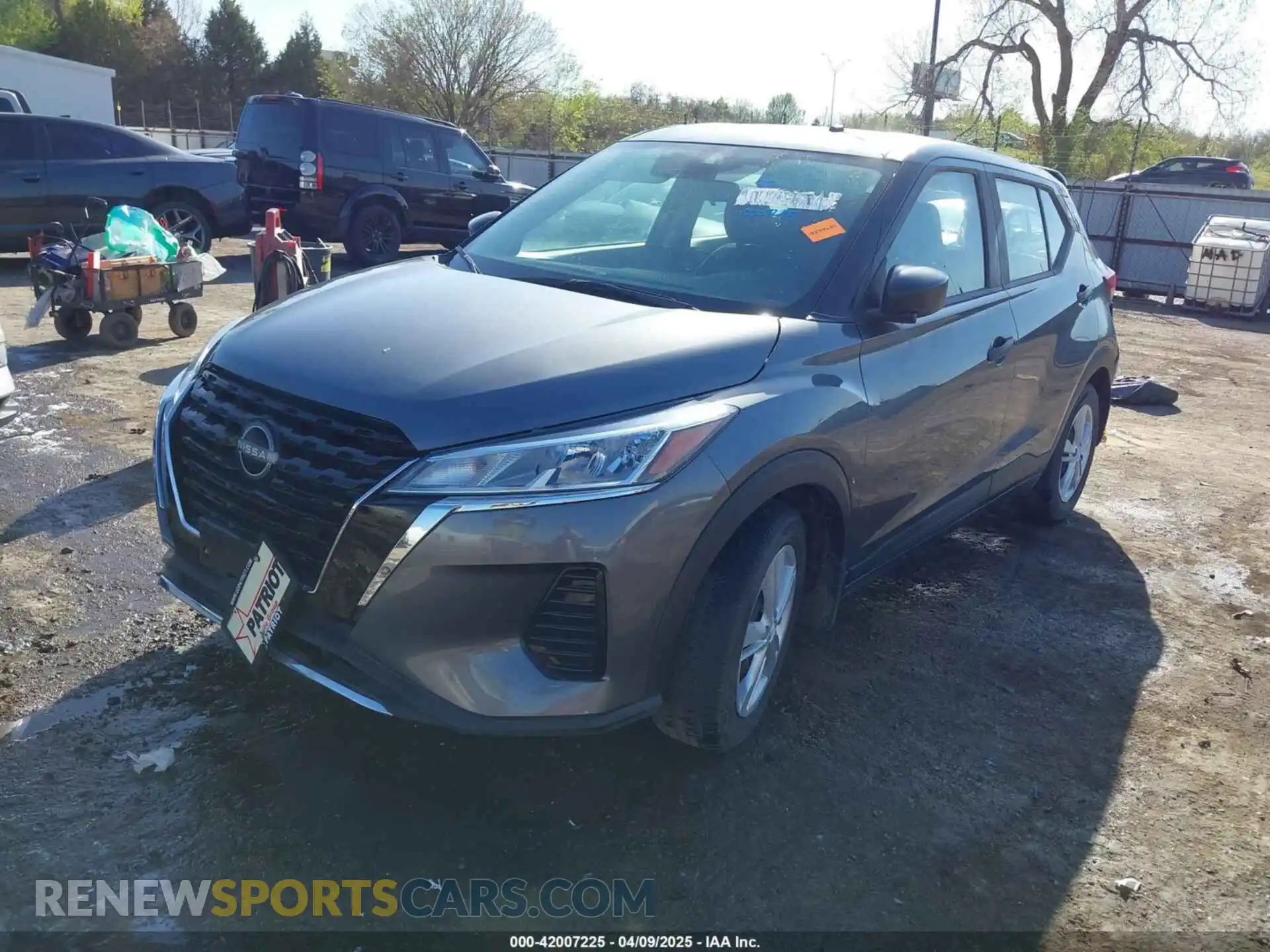2 Photograph of a damaged car 3N1CP5BV3PL475978 NISSAN KICKS 2023