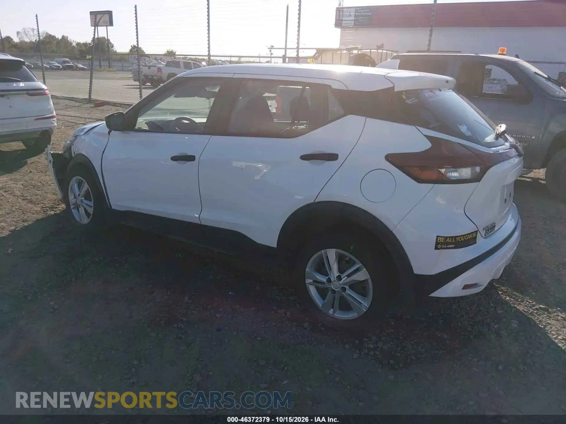3 fotografías del automóvil dañado 3N1CP5BV6PL525367 NISSAN KICKS 2023