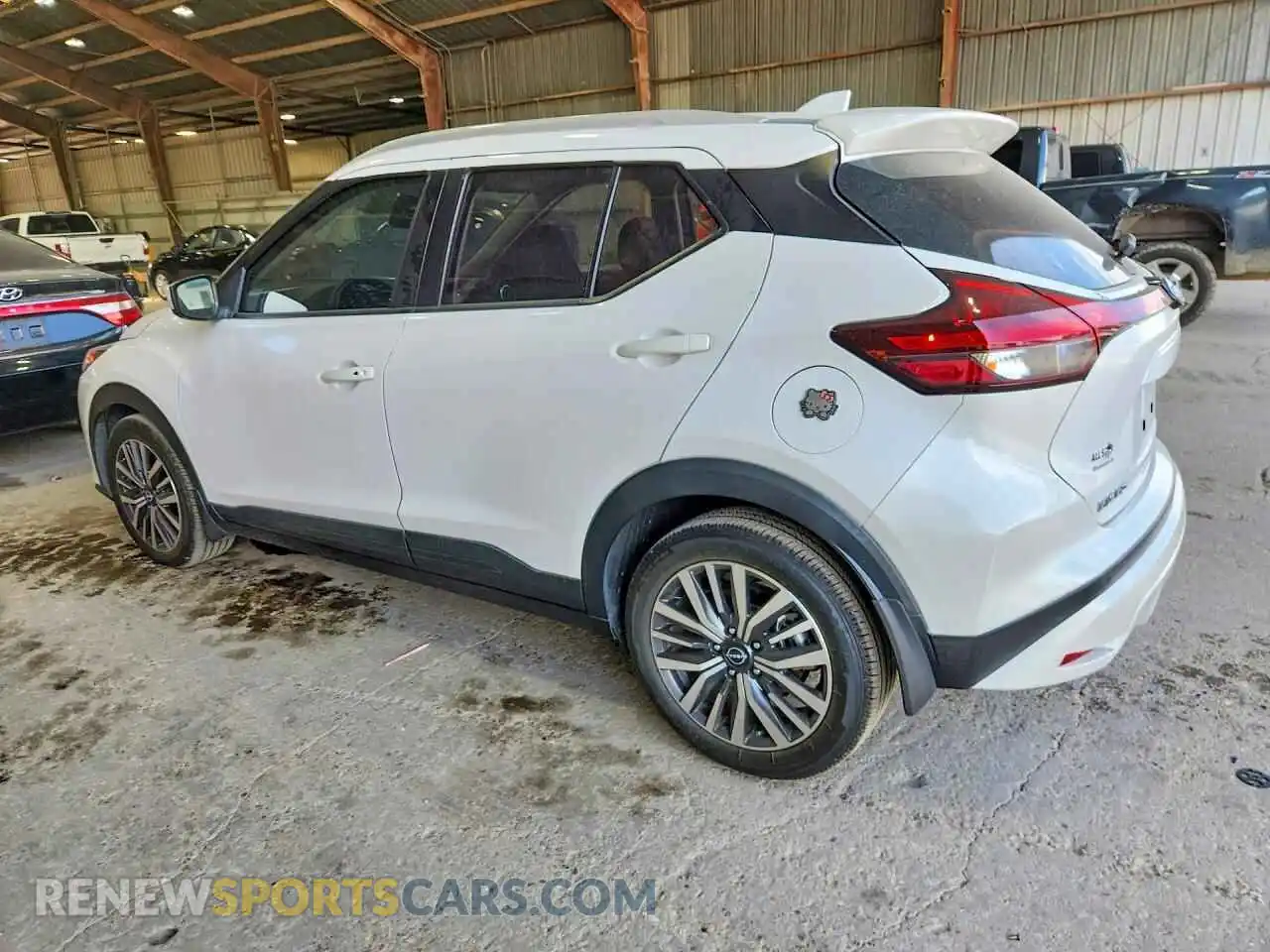 2 Photograph of a damaged car 3N1CP5CV1PL470308 NISSAN KICKS 2023