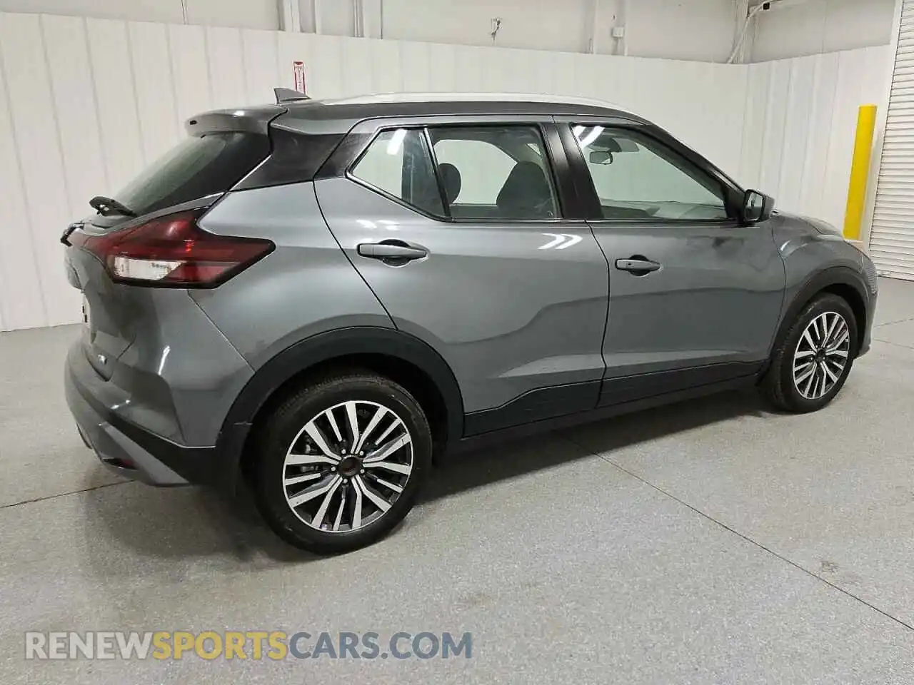 3 Photograph of a damaged car 3N1CP5CV1PL506367 NISSAN KICKS 2023