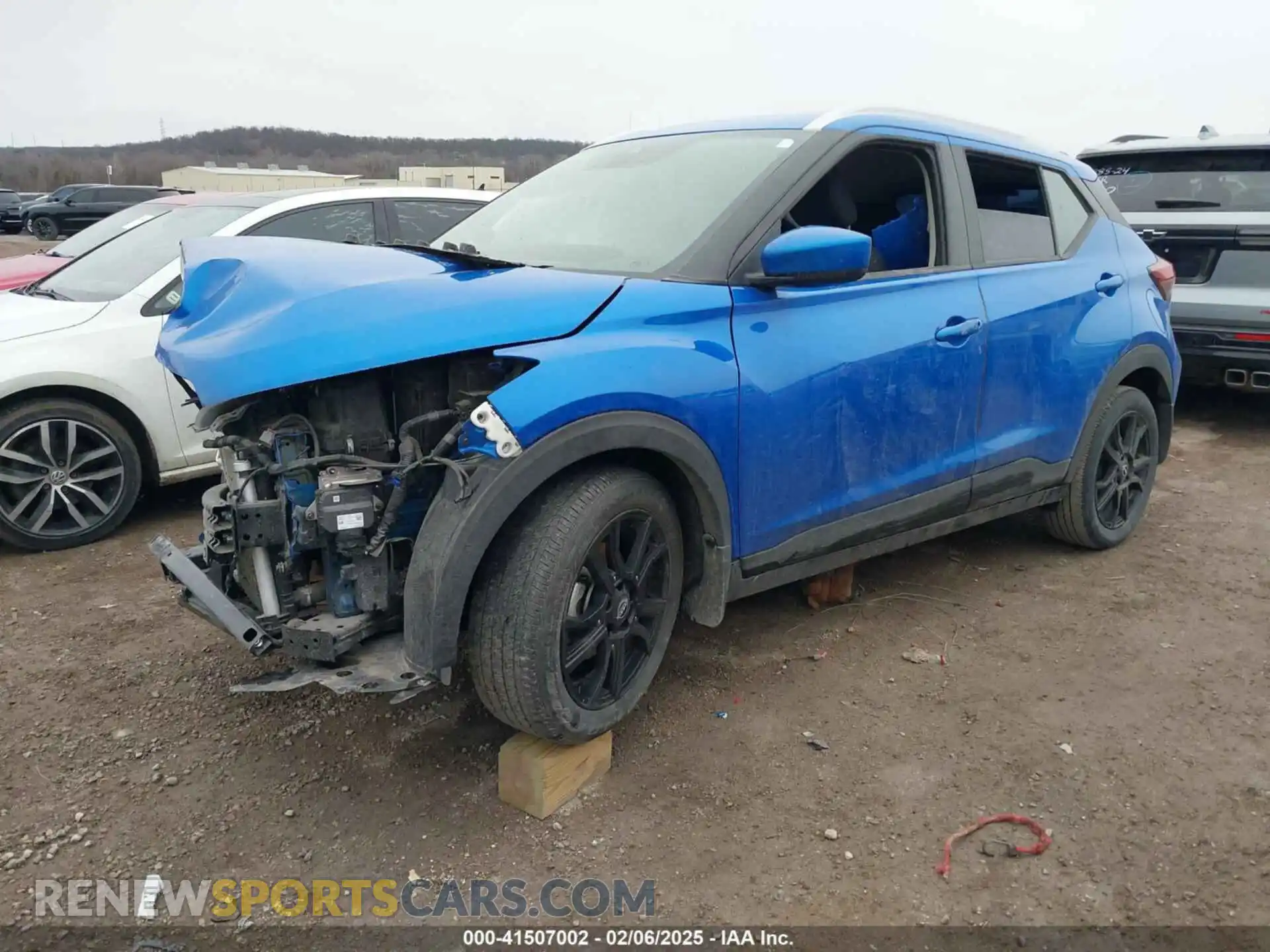 2 Photograph of a damaged car 3N1CP5CV2PL486890 NISSAN KICKS 2023