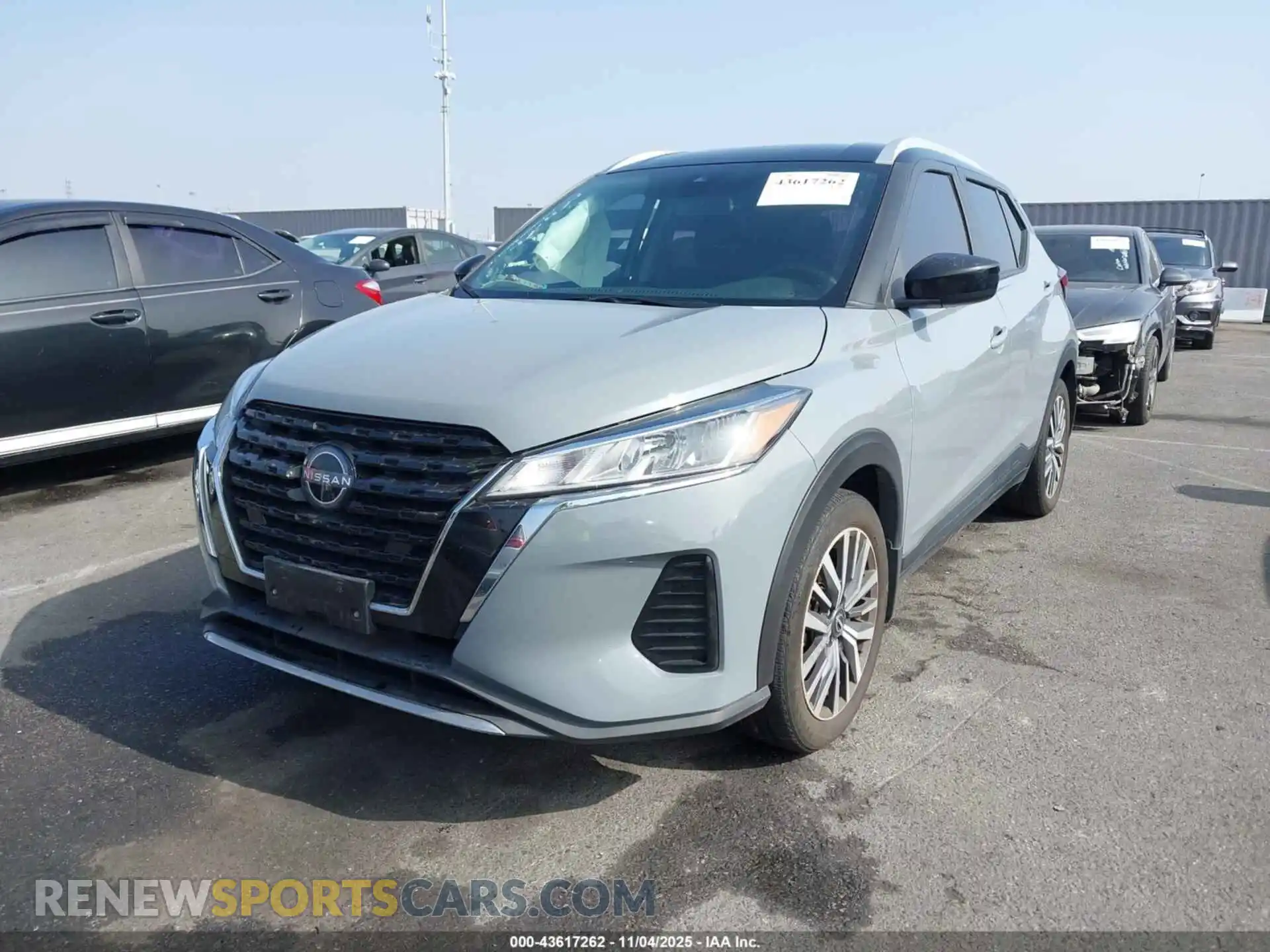2 Photograph of a damaged car 3N1CP5CV2PL503994 NISSAN KICKS 2023