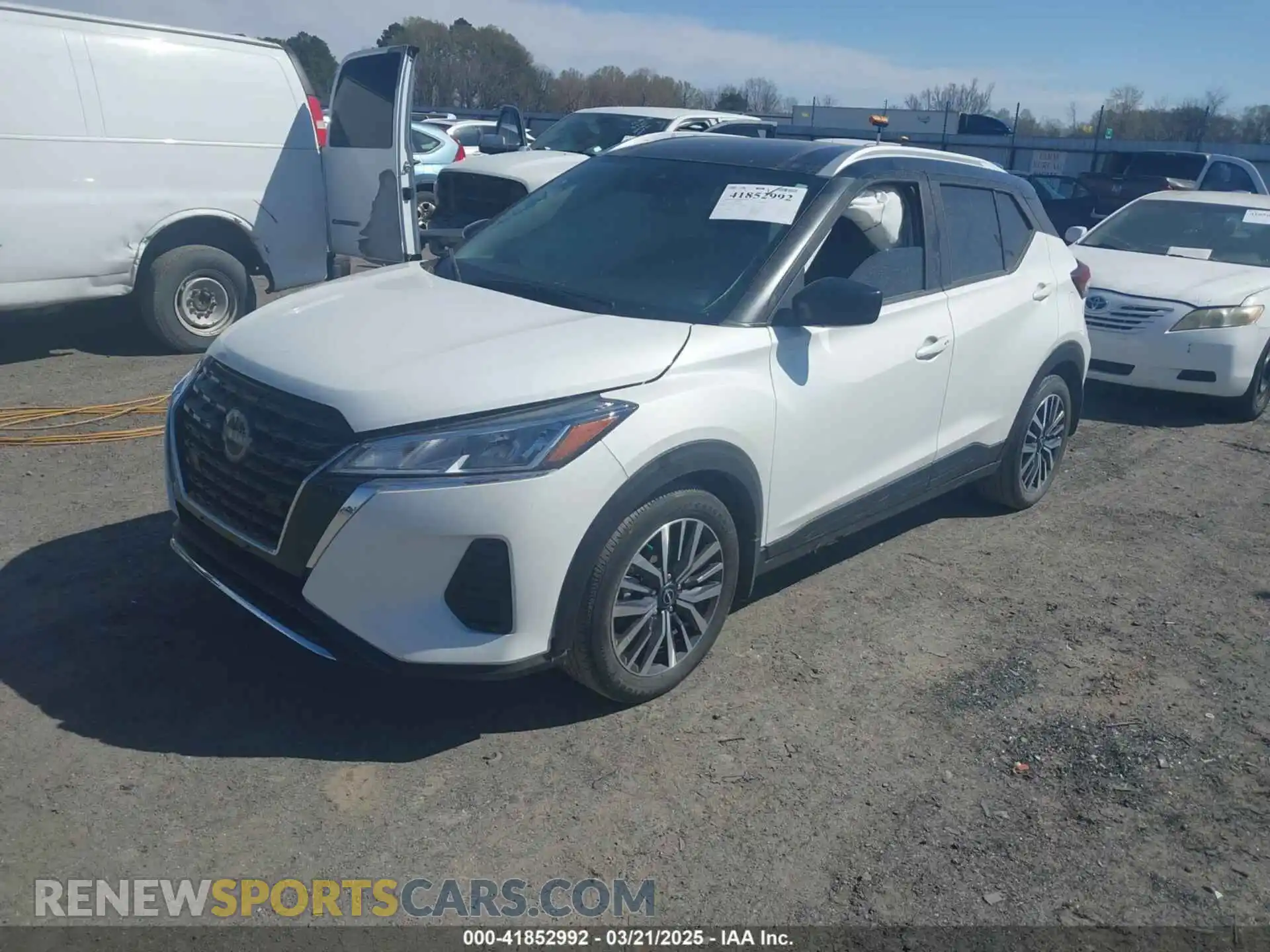 2 Photograph of a damaged car 3N1CP5CV2PL504076 NISSAN KICKS 2023