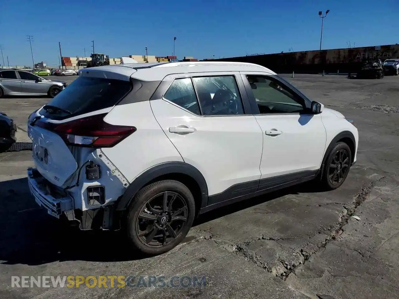 3 Фотография поврежденного автомобиля 3N1CP5CV2PL521248 NISSAN KICKS 2023
