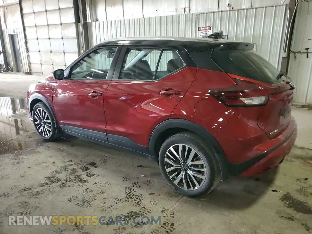 2 fotografías del automóvil dañado 3N1CP5CV2PL541094 NISSAN KICKS 2023