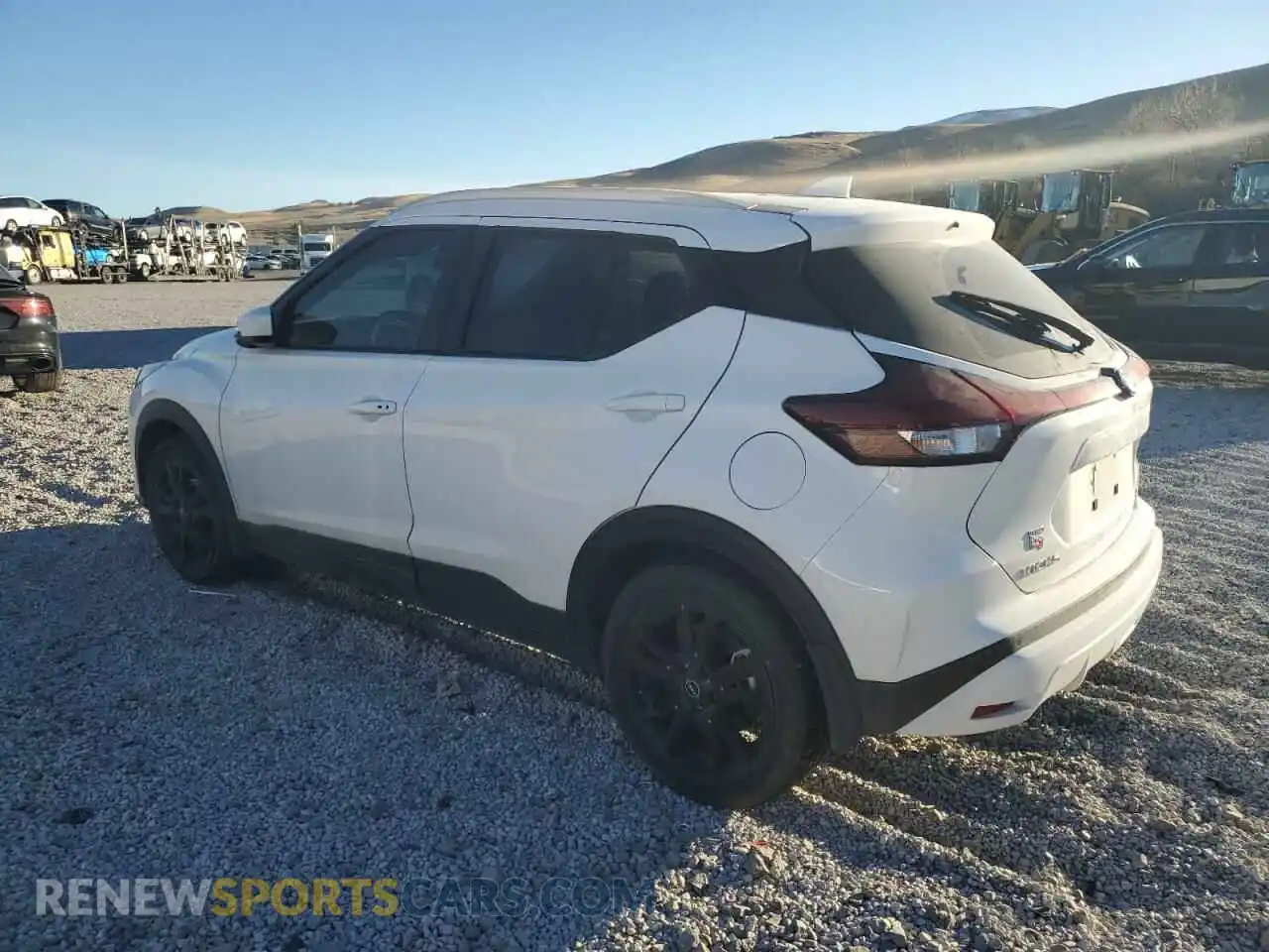 2 Photograph of a damaged car 3N1CP5CV3PL521422 NISSAN KICKS 2023