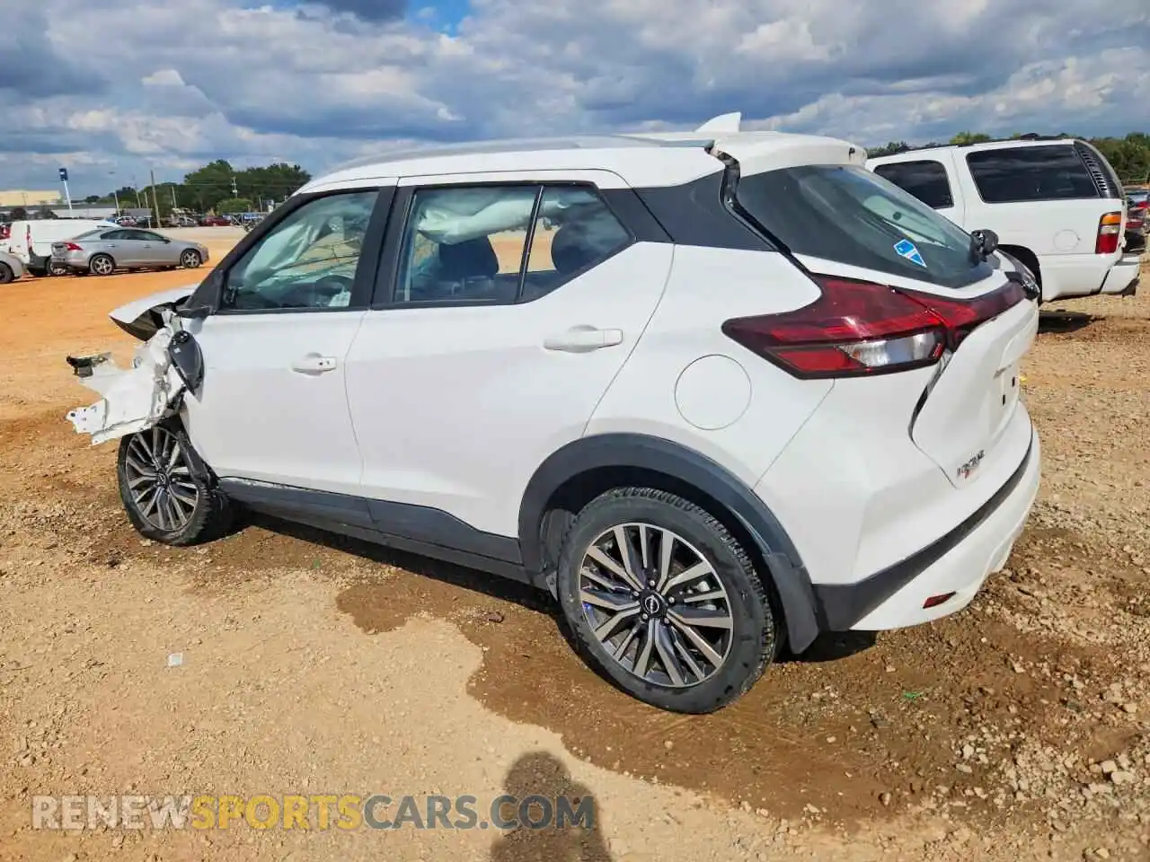 2 Фотография поврежденного автомобиля 3N1CP5CV3PL536129 NISSAN KICKS 2023