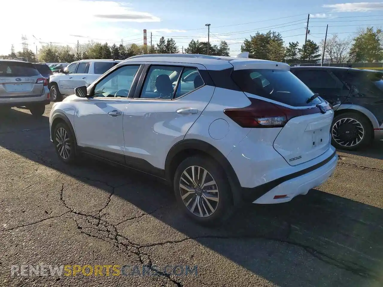 2 Photograph of a damaged car 3N1CP5CV4PL480217 NISSAN KICKS 2023
