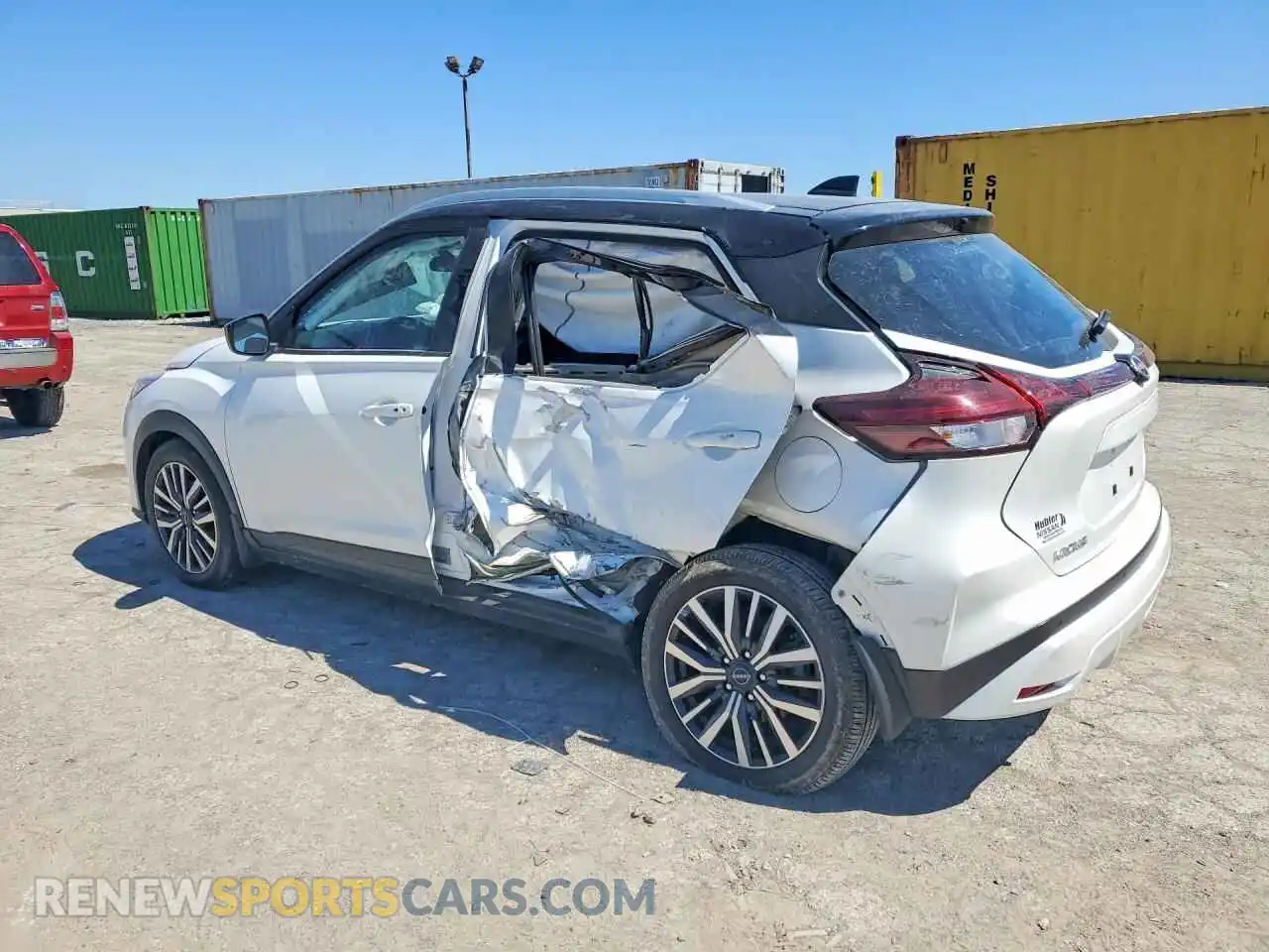 2 Photograph of a damaged car 3N1CP5CV4PL511613 NISSAN KICKS 2023