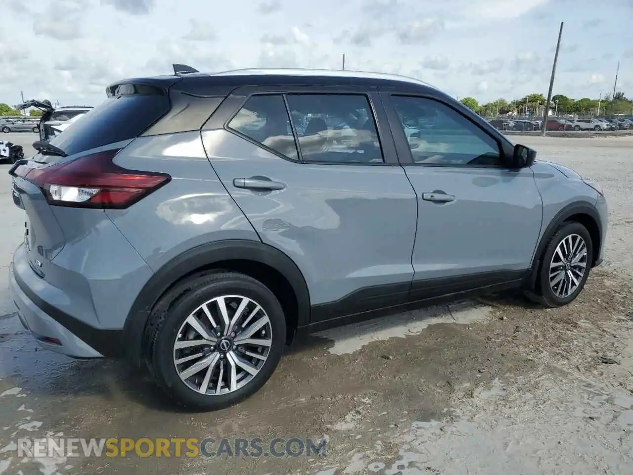 3 Photograph of a damaged car 3N1CP5CV4PL522112 NISSAN KICKS 2023