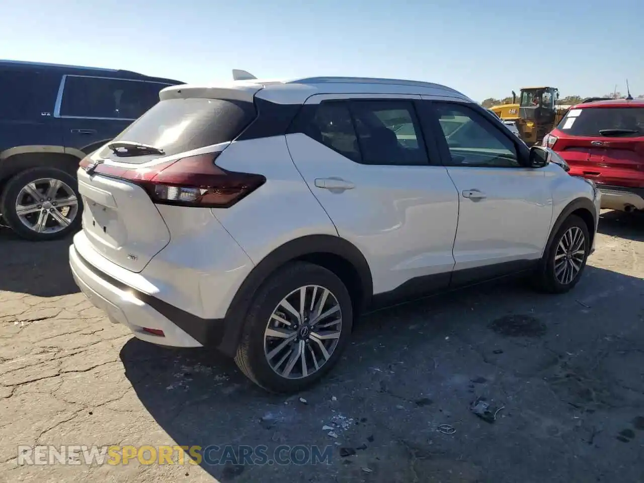 3 Photograph of a damaged car 3N1CP5CV4PL564893 NISSAN KICKS 2023