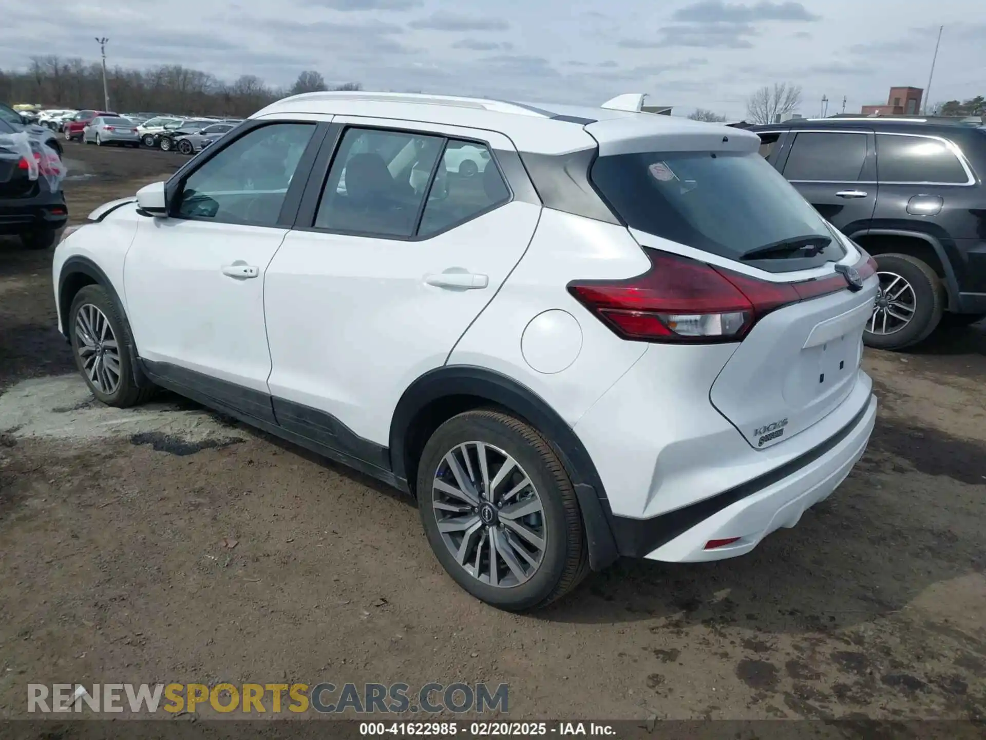 3 Фотография поврежденного автомобиля 3N1CP5CV4PL565543 NISSAN KICKS 2023