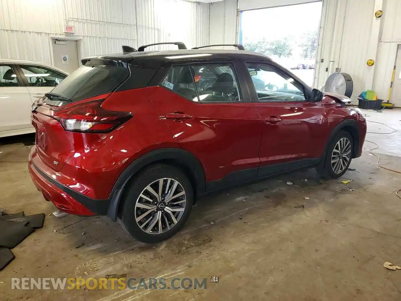3 fotografías del automóvil dañado 3N1CP5CV4PL572959 NISSAN KICKS 2023