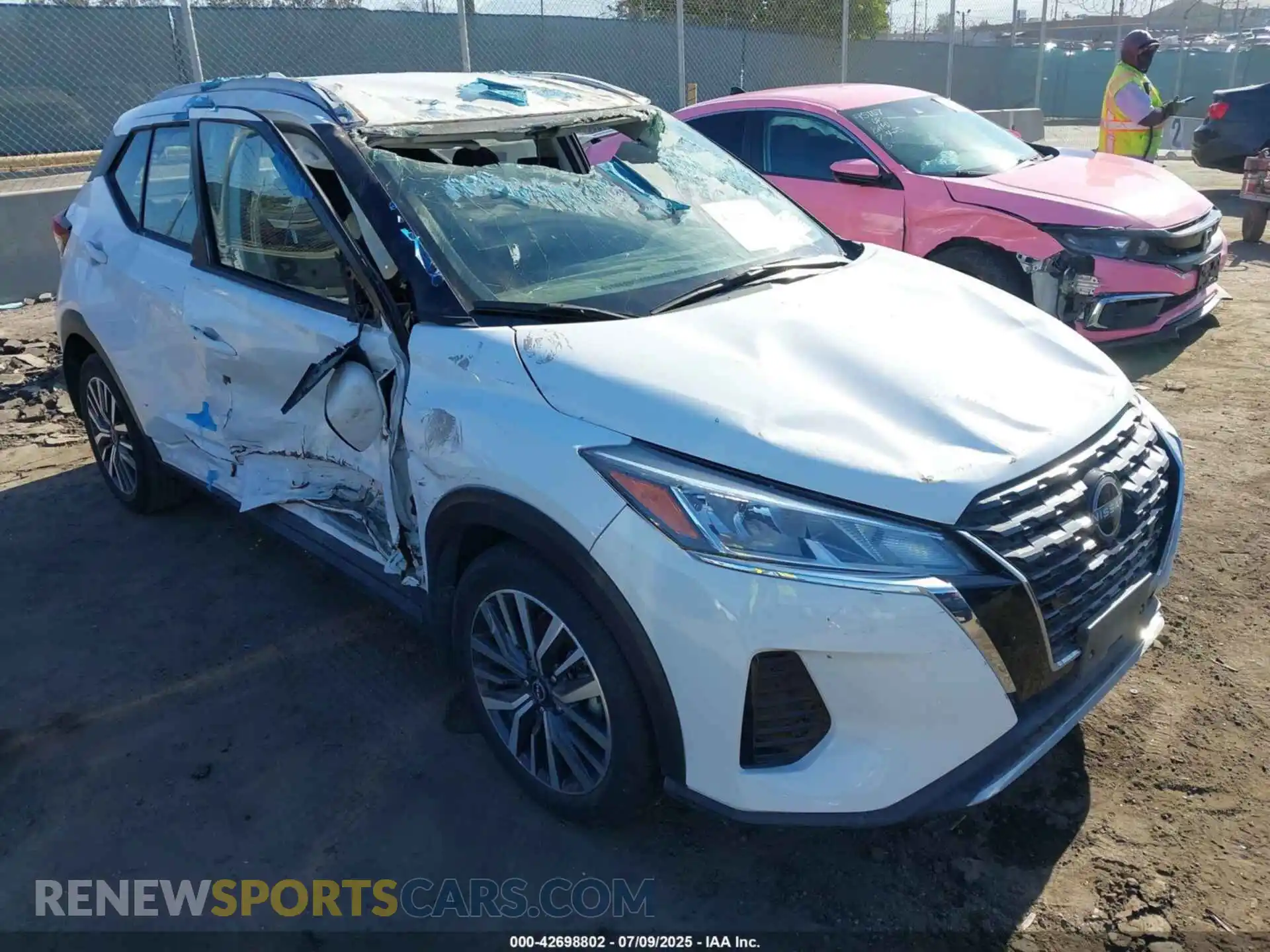 1 Photograph of a damaged car 3N1CP5CV5PL476337 NISSAN KICKS 2023