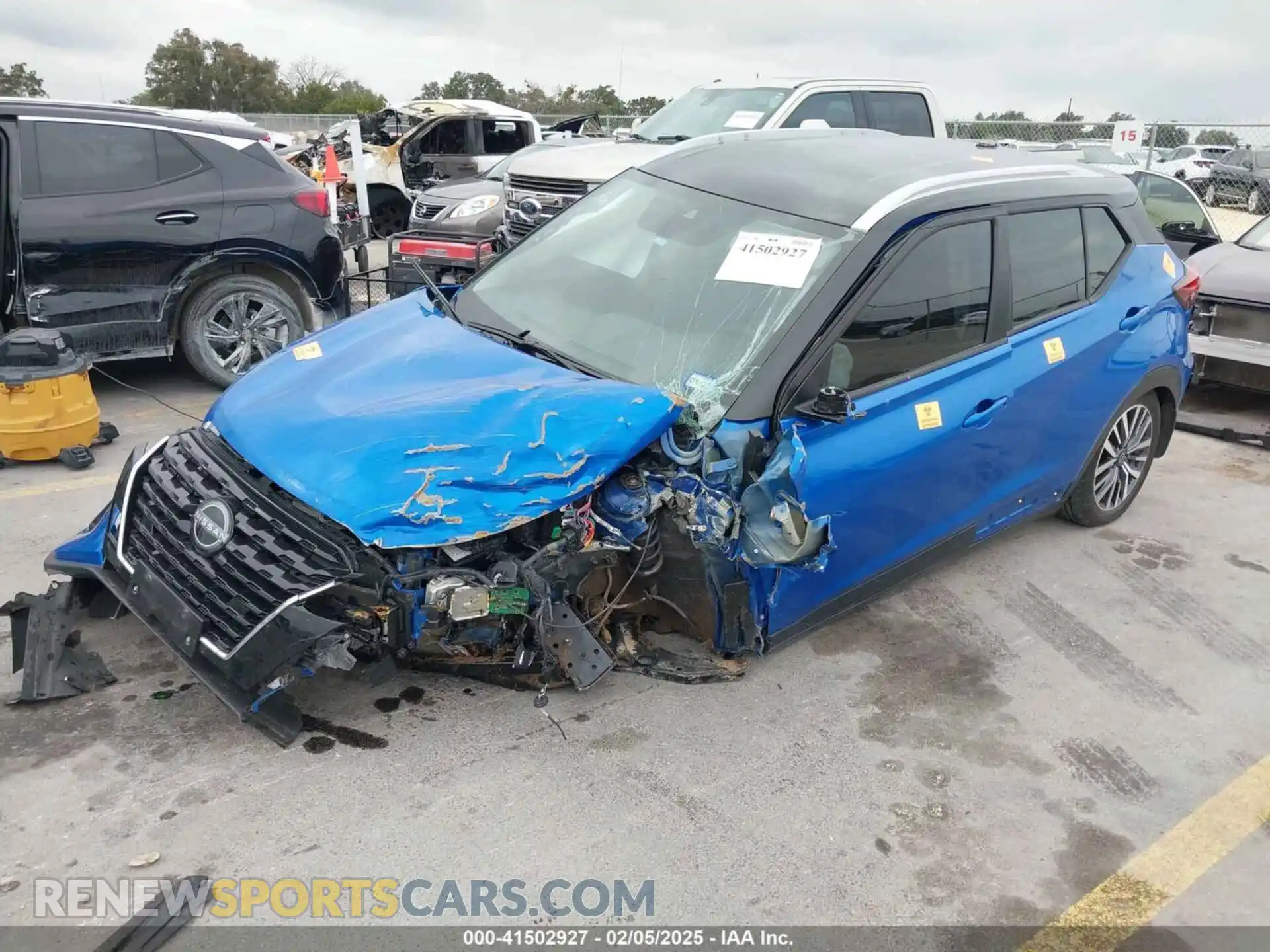 2 Фотография поврежденного автомобиля 3N1CP5CV5PL502113 NISSAN KICKS 2023