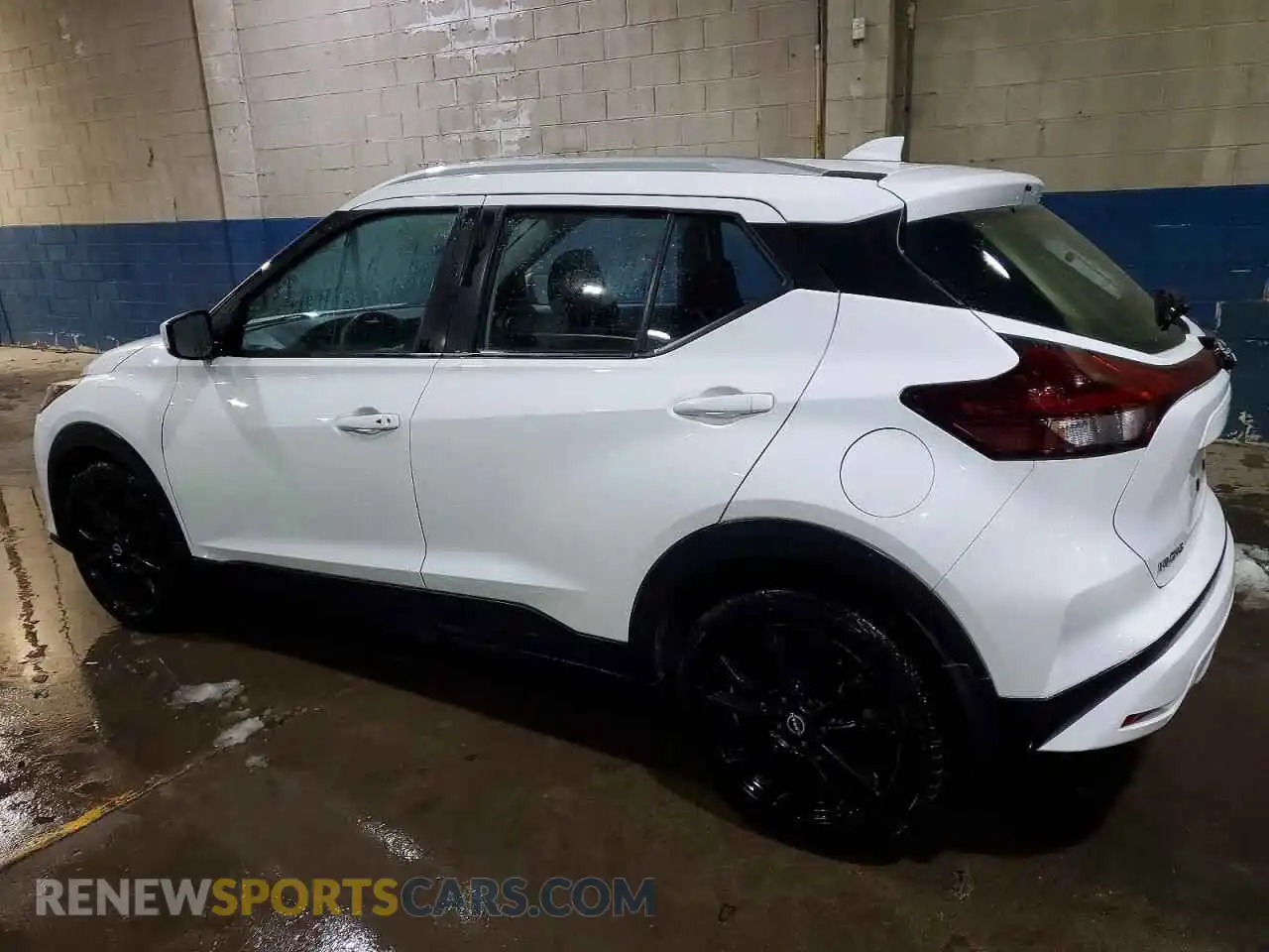 2 Photograph of a damaged car 3N1CP5CV5PL532163 NISSAN KICKS 2023