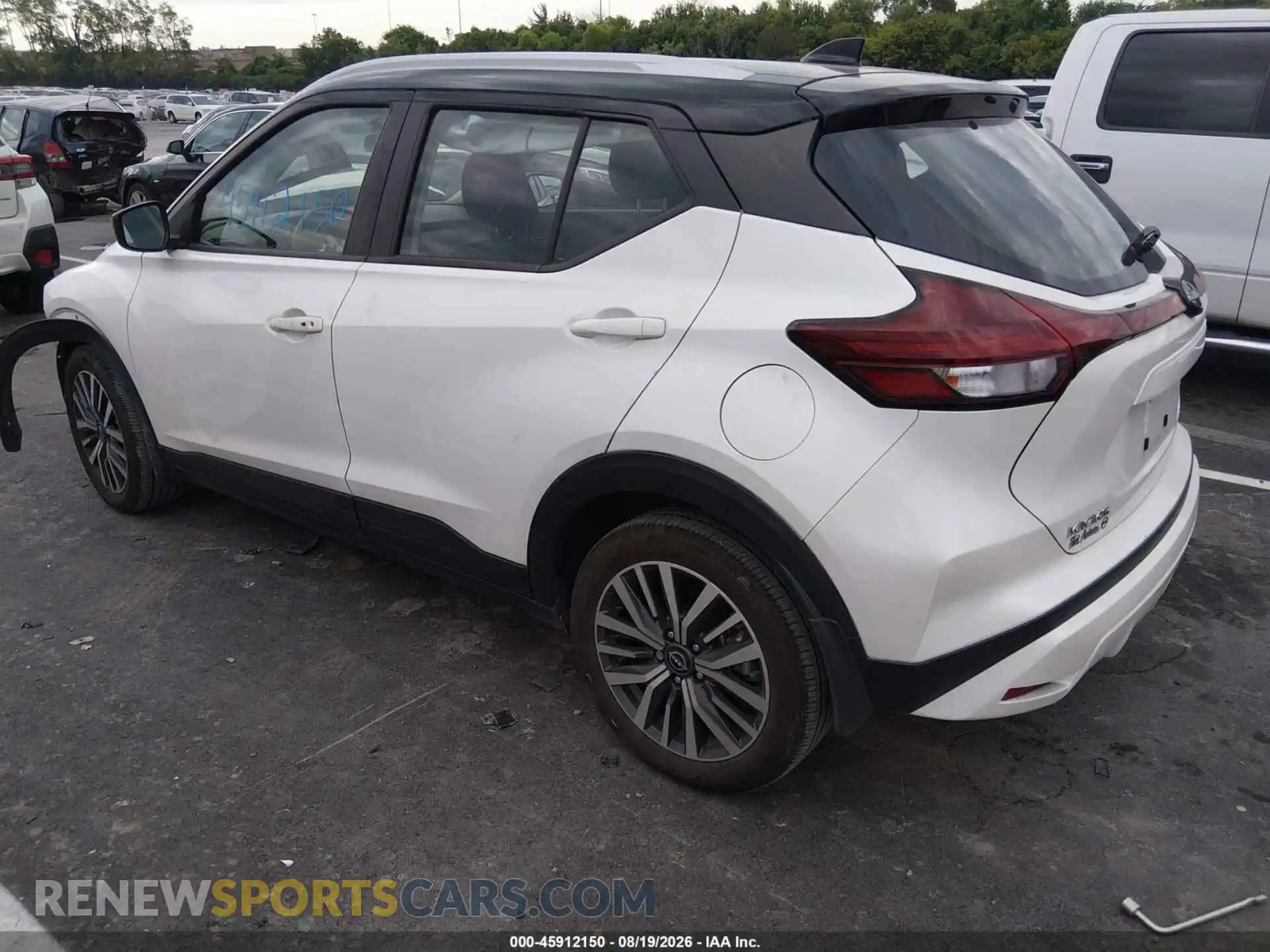 3 Photograph of a damaged car 3N1CP5CV5PL542532 NISSAN KICKS 2023