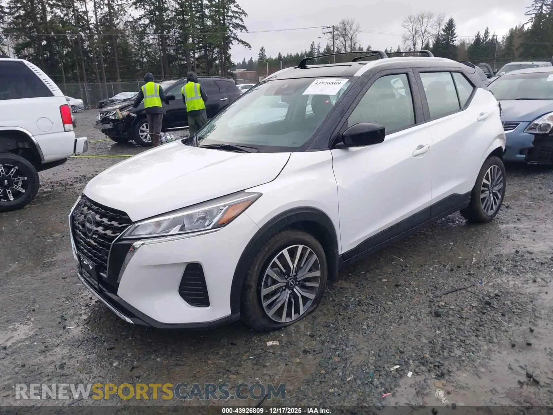 2 Photograph of a damaged car 3N1CP5CV5PL553918 NISSAN KICKS 2023