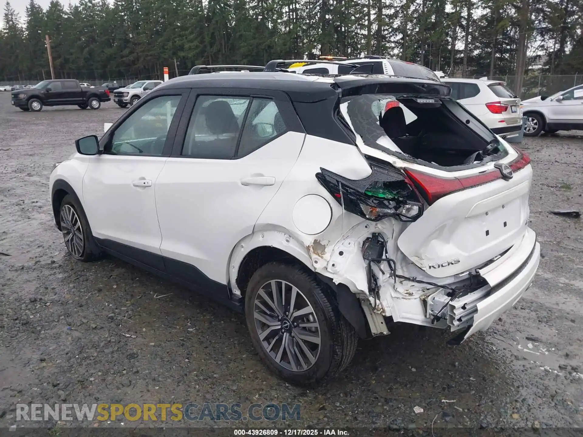 3 Photograph of a damaged car 3N1CP5CV5PL553918 NISSAN KICKS 2023