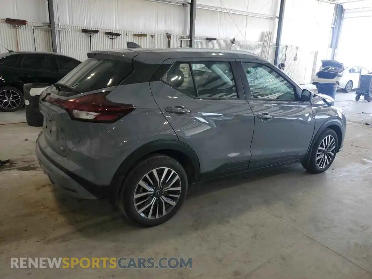 3 fotografías del automóvil dañado 3N1CP5CV6PL517848 NISSAN KICKS 2023
