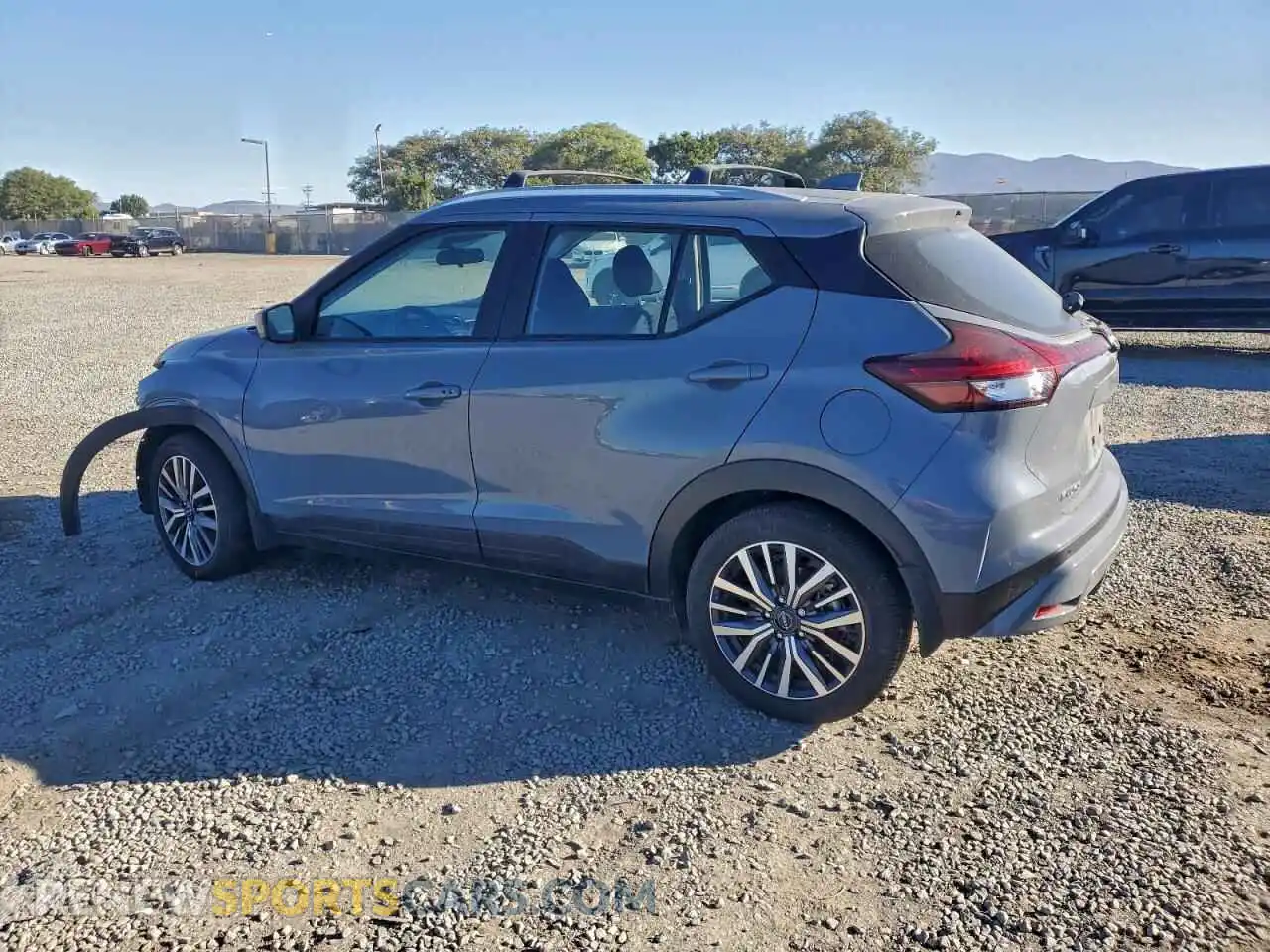 2 Фотография поврежденного автомобиля 3N1CP5CV6PL523648 NISSAN KICKS 2023