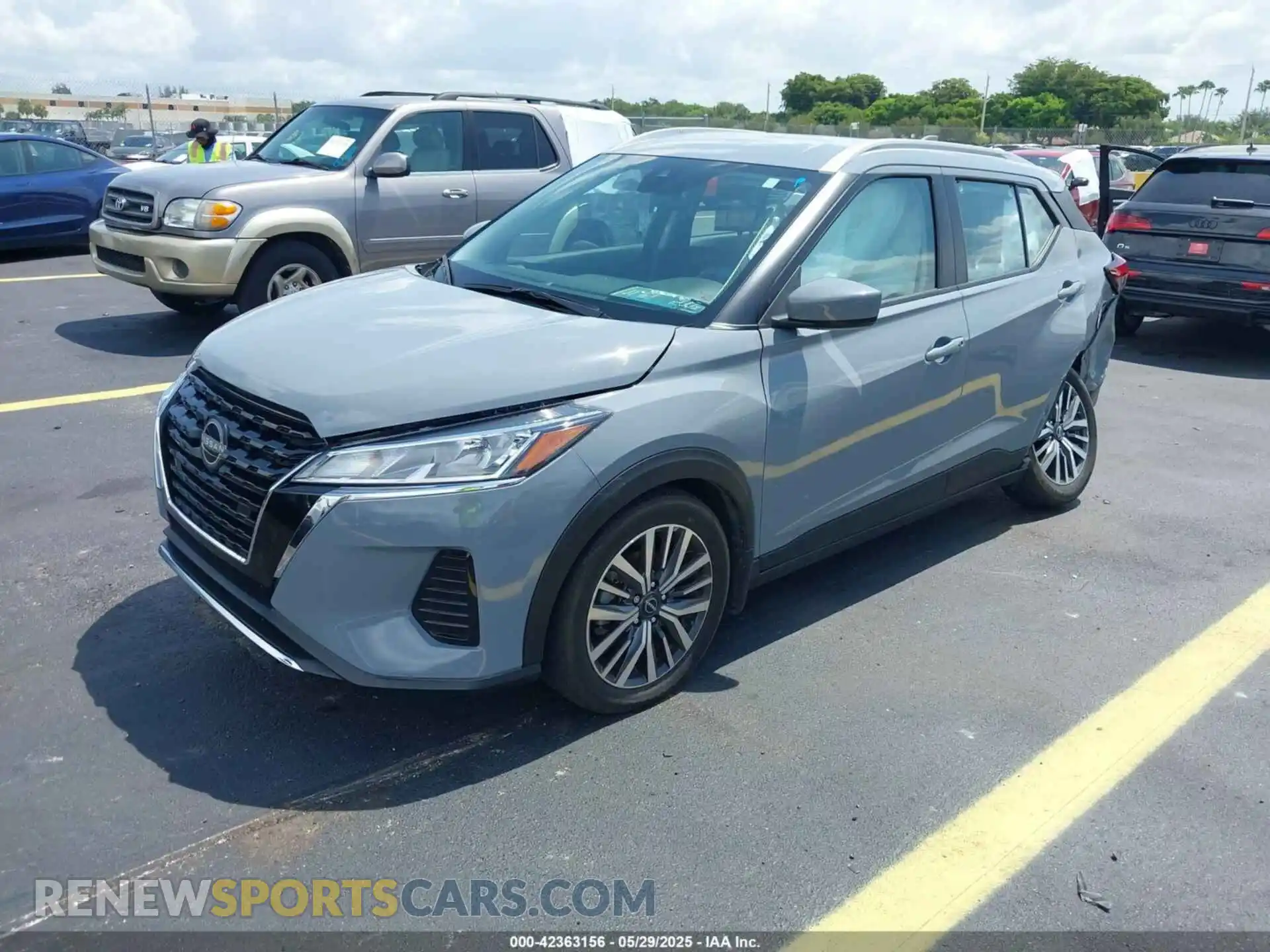2 Photograph of a damaged car 3N1CP5CV6PL534827 NISSAN KICKS 2023