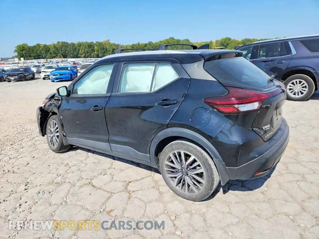 3 Photograph of a damaged car 3N1CP5CV6PL564751 NISSAN KICKS 2023