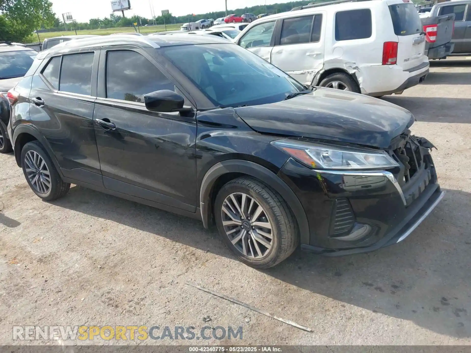 1 Photograph of a damaged car 3N1CP5CV7PL521505 NISSAN KICKS 2023