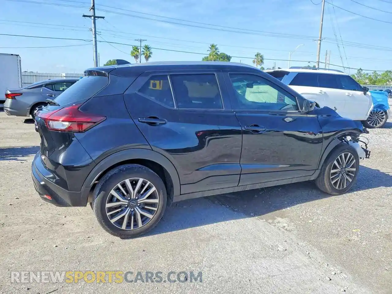 3 fotografías del automóvil dañado 3N1CP5CV9PL511641 NISSAN KICKS 2023