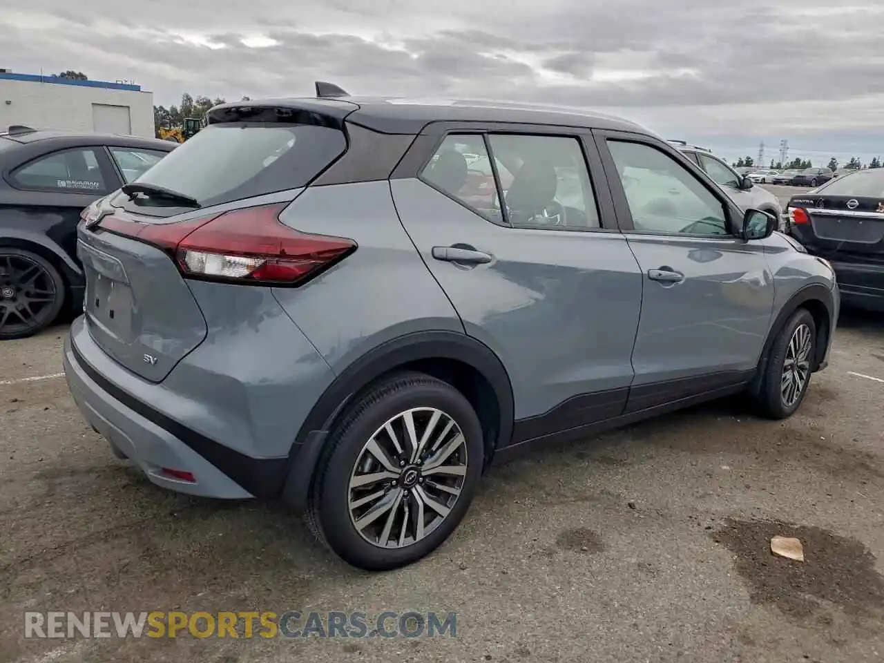 3 Photograph of a damaged car 3N1CP5CV9PL560631 NISSAN KICKS 2023