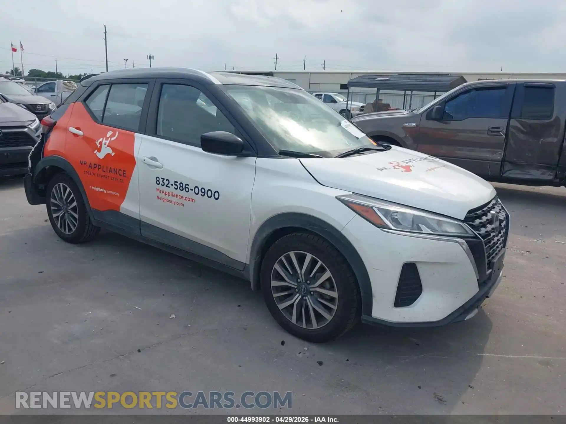 1 fotografías del automóvil dañado 3N1CP5CVXPL488550 NISSAN KICKS 2023