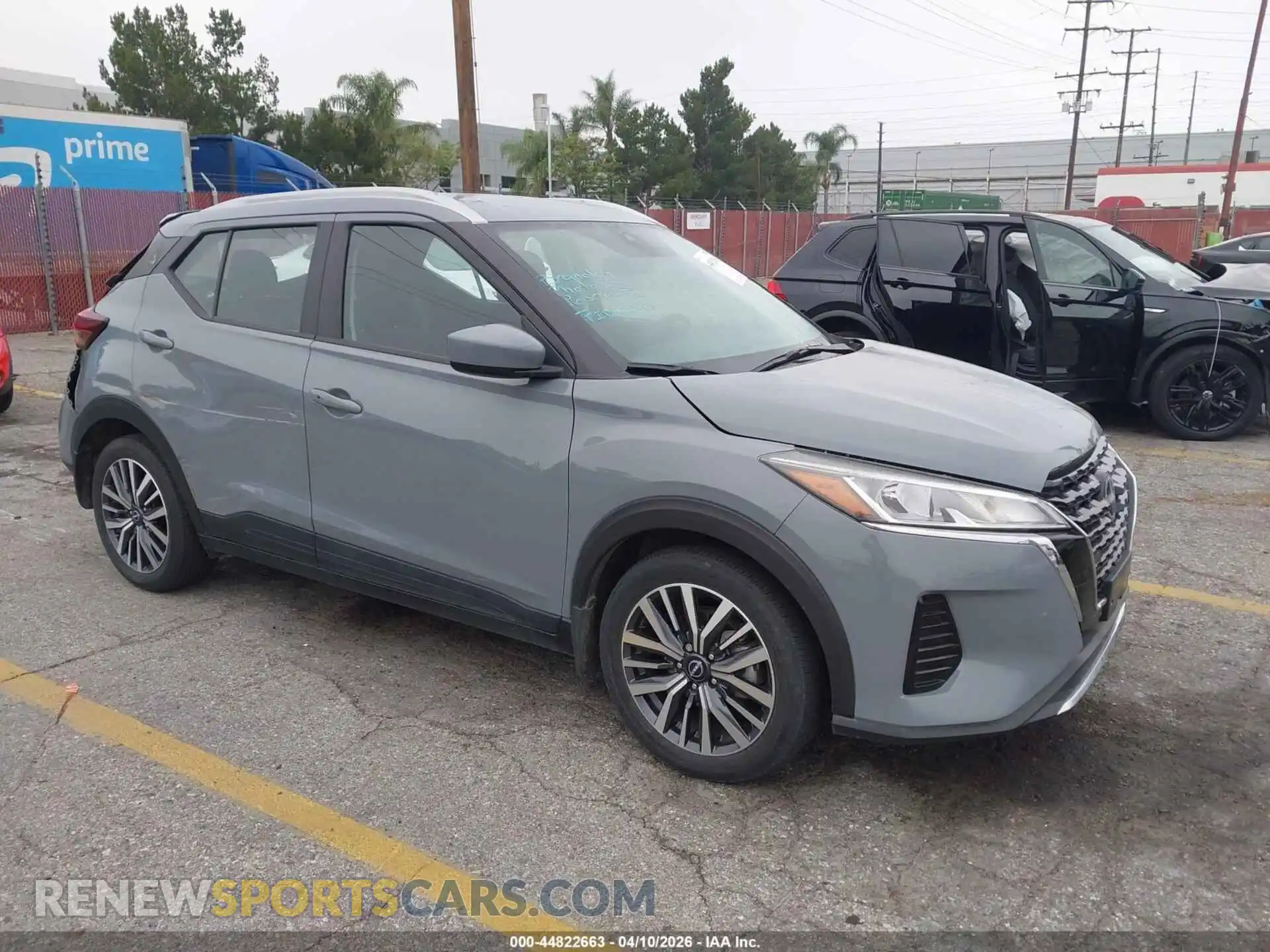 1 Photograph of a damaged car 3N1CP5CVXPL573243 NISSAN KICKS 2023
