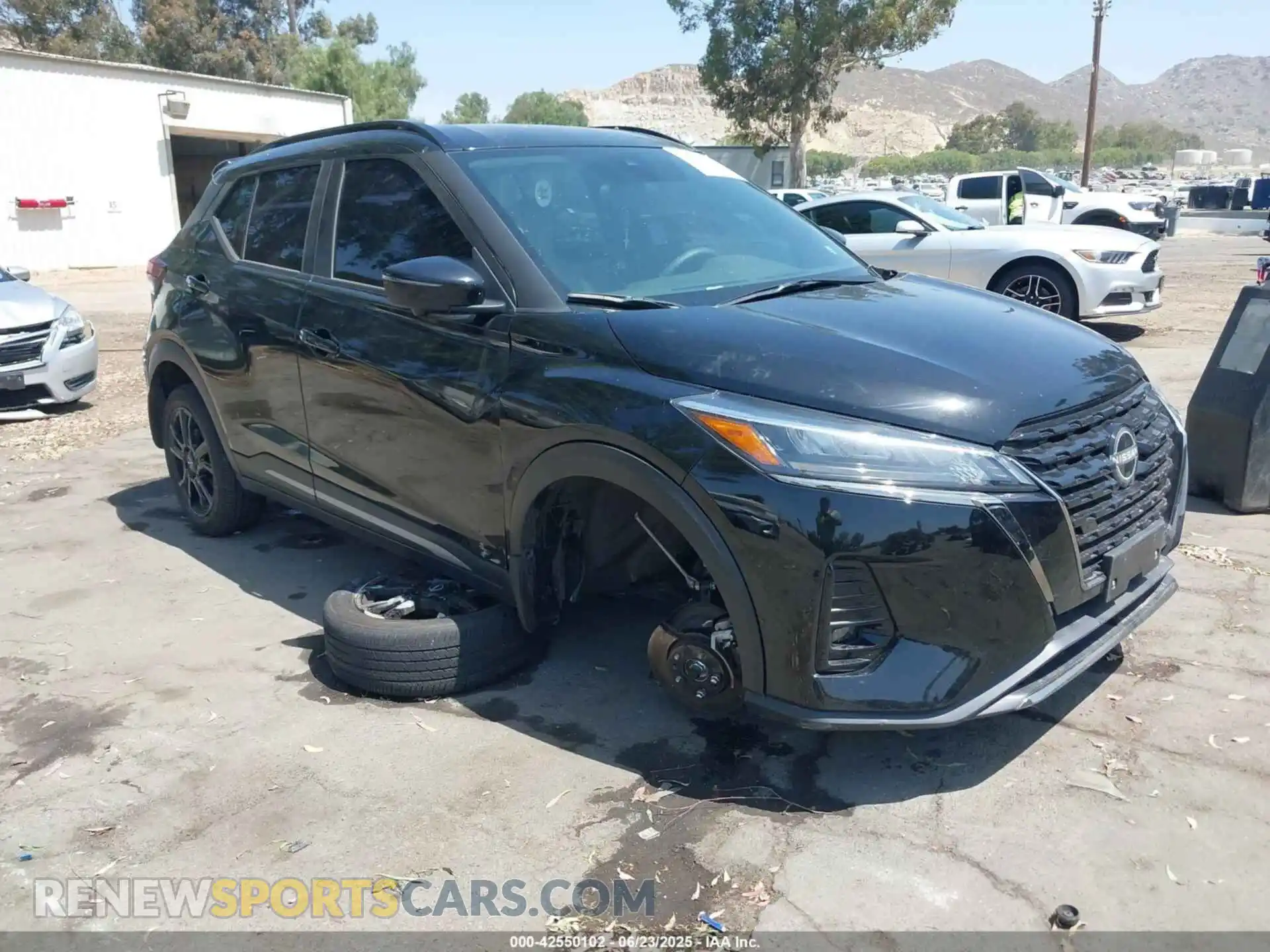 1 Photograph of a damaged car 3N1CP5DV0PL537110 NISSAN KICKS 2023