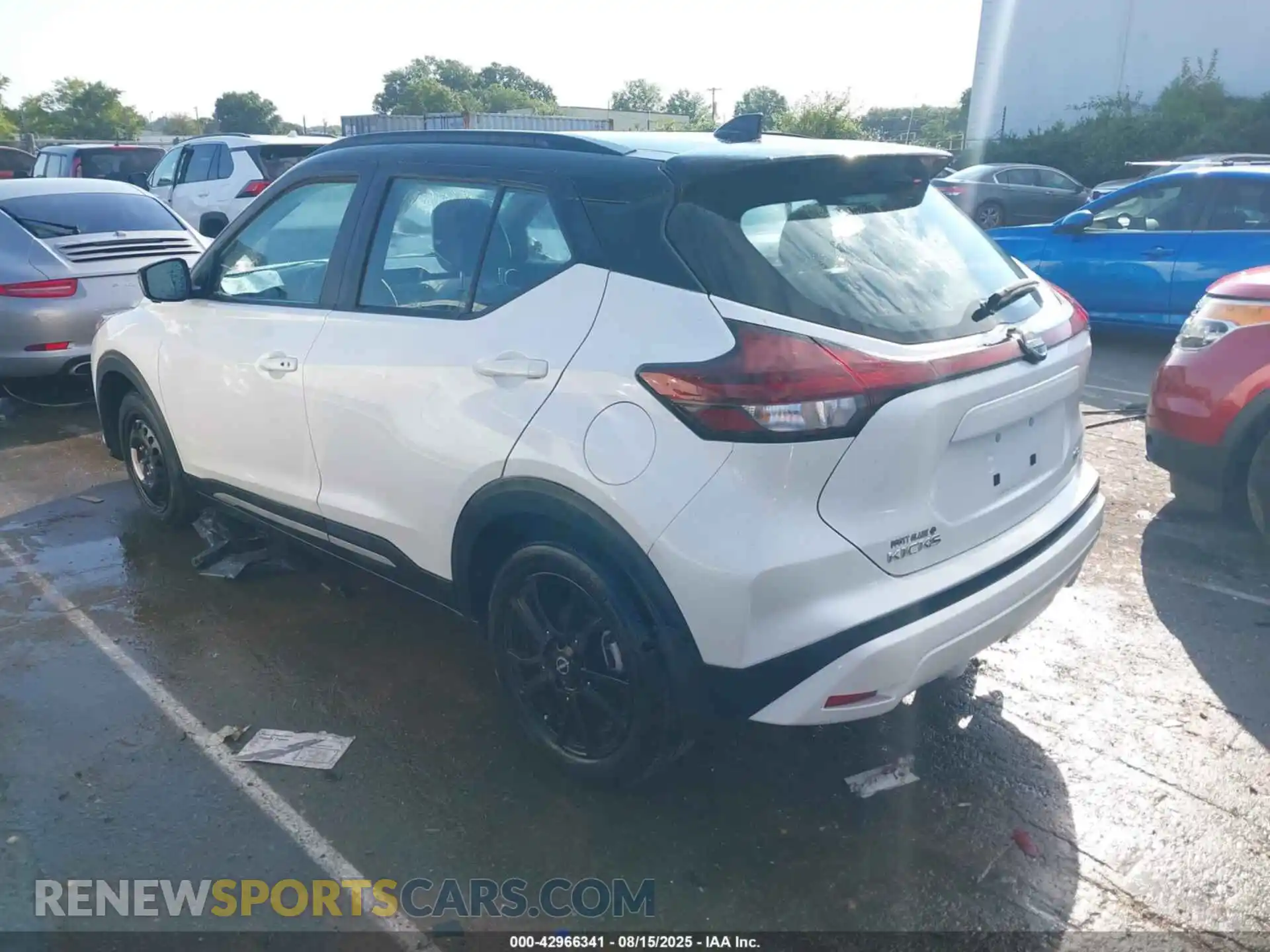3 Photograph of a damaged car 3N1CP5DV2PL481493 NISSAN KICKS 2023