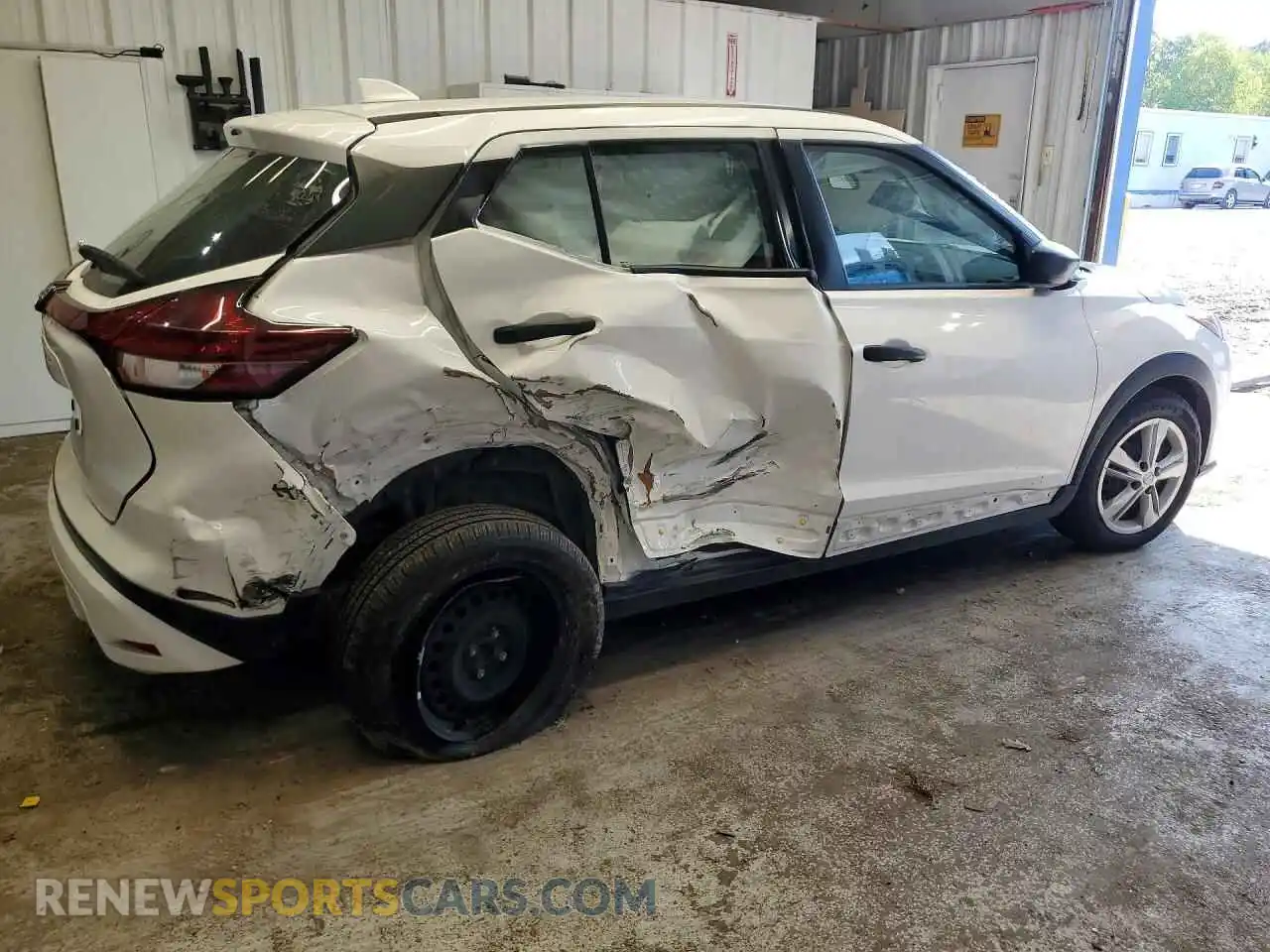 3 Photograph of a damaged car 3N1CP5BV1RL512447 NISSAN KICKS 2024