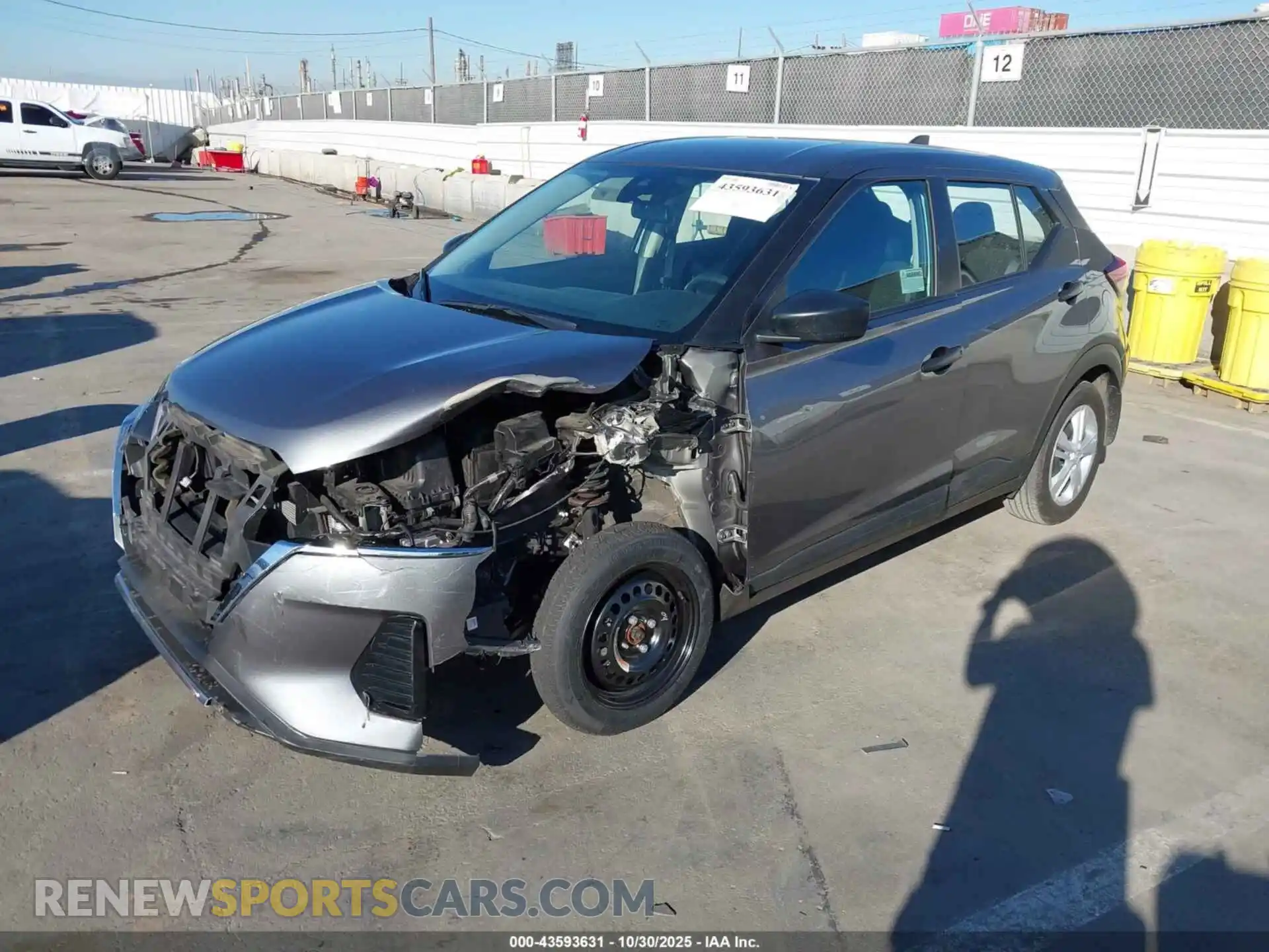 2 Photograph of a damaged car 3N1CP5BV2RL587772 NISSAN KICKS 2024