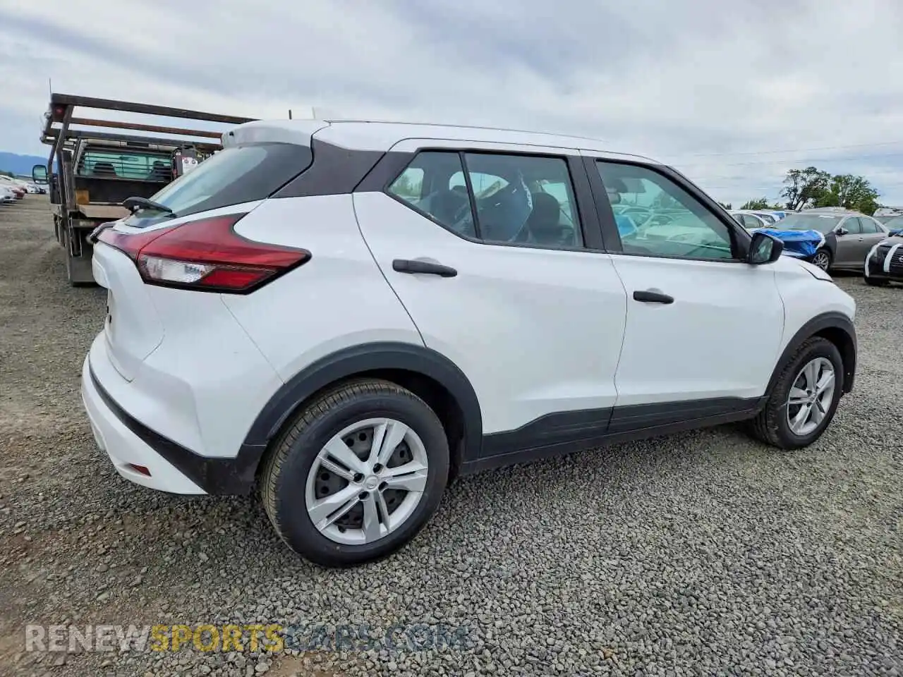 3 Photograph of a damaged car 3N1CP5BV8RL511666 NISSAN KICKS 2024